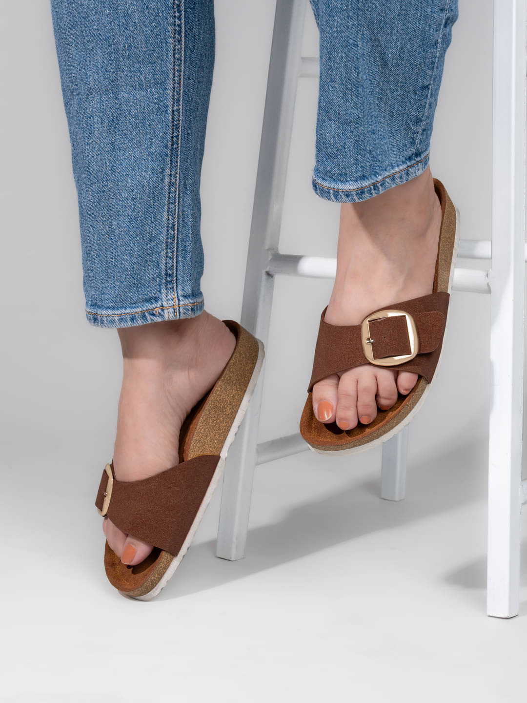     			Fentacia Tan Women's Flats