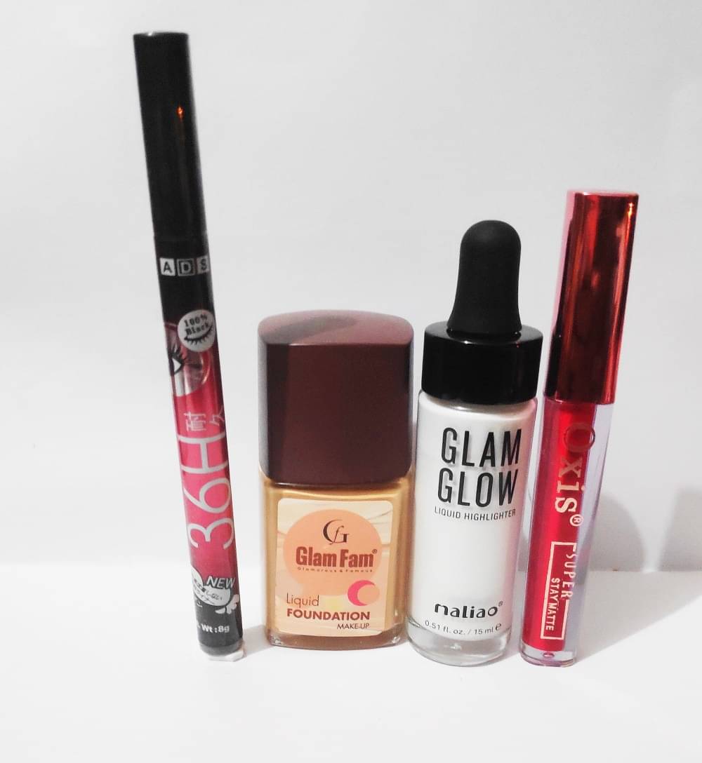     			Generic Makeup Kit ( 1 Foundation  1 Highlighter  1 Eyeliner  1 Lipstick )