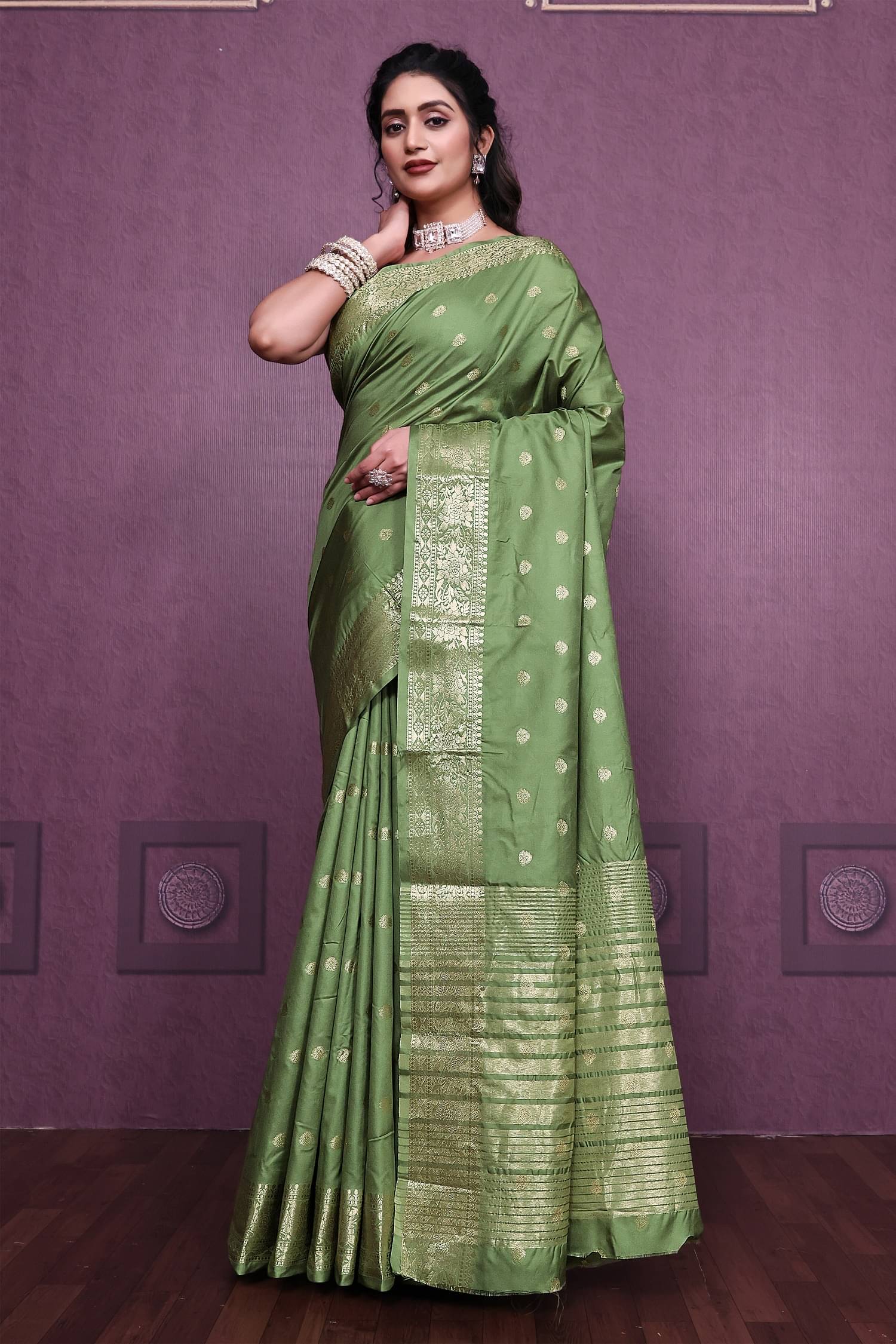     			JULEE Silk Blend Solid Saree With Unstitched Blouse Piece ( Sea Green )