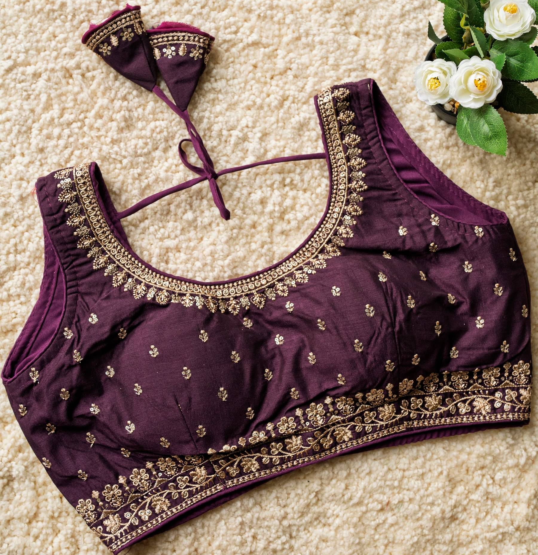     			Modern Mughals Wine Readymade with Pad Art Silk Women's Blouse ( Pack of 1 )