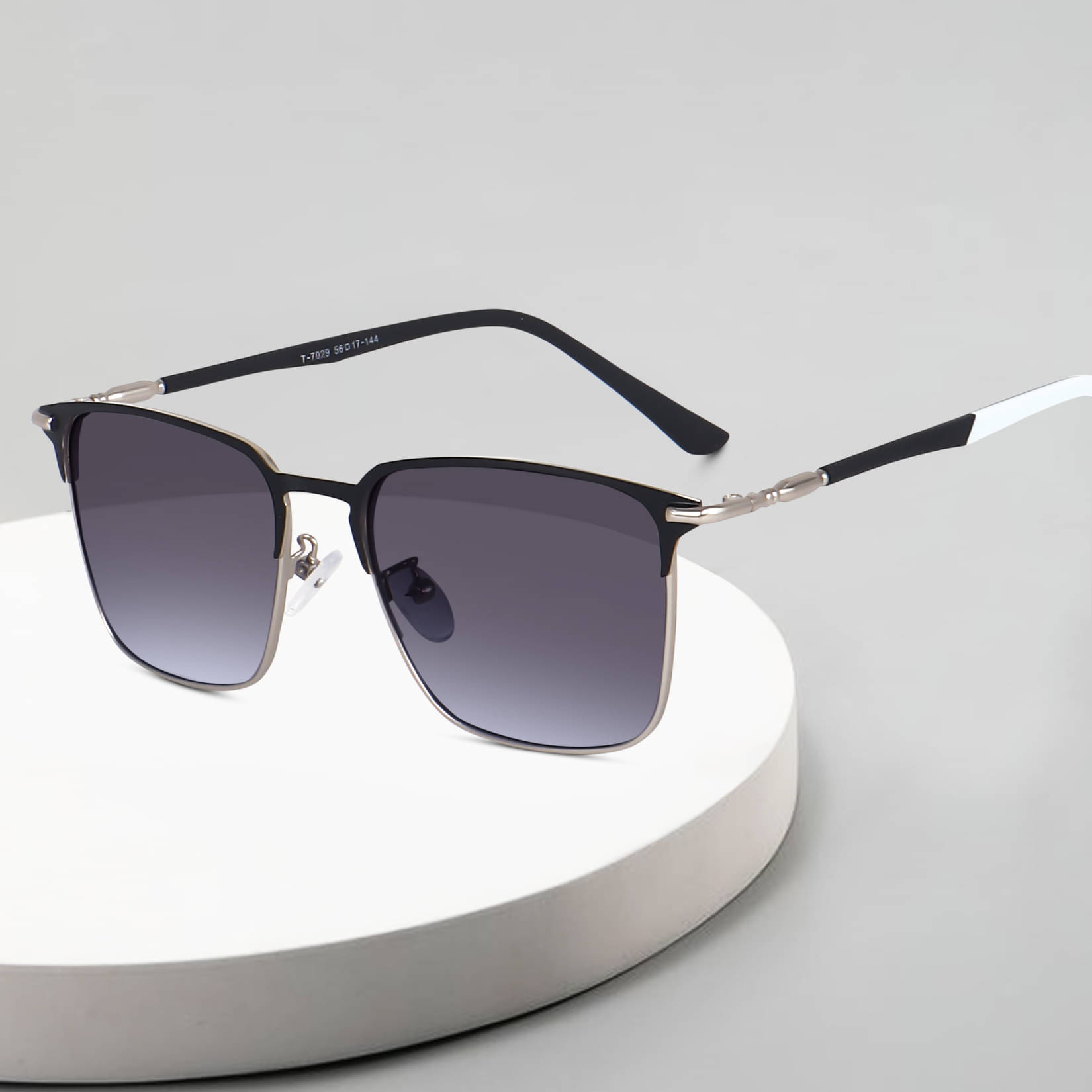     			Peter Jones Silver Square Sunglasses ( Pack of 1 )