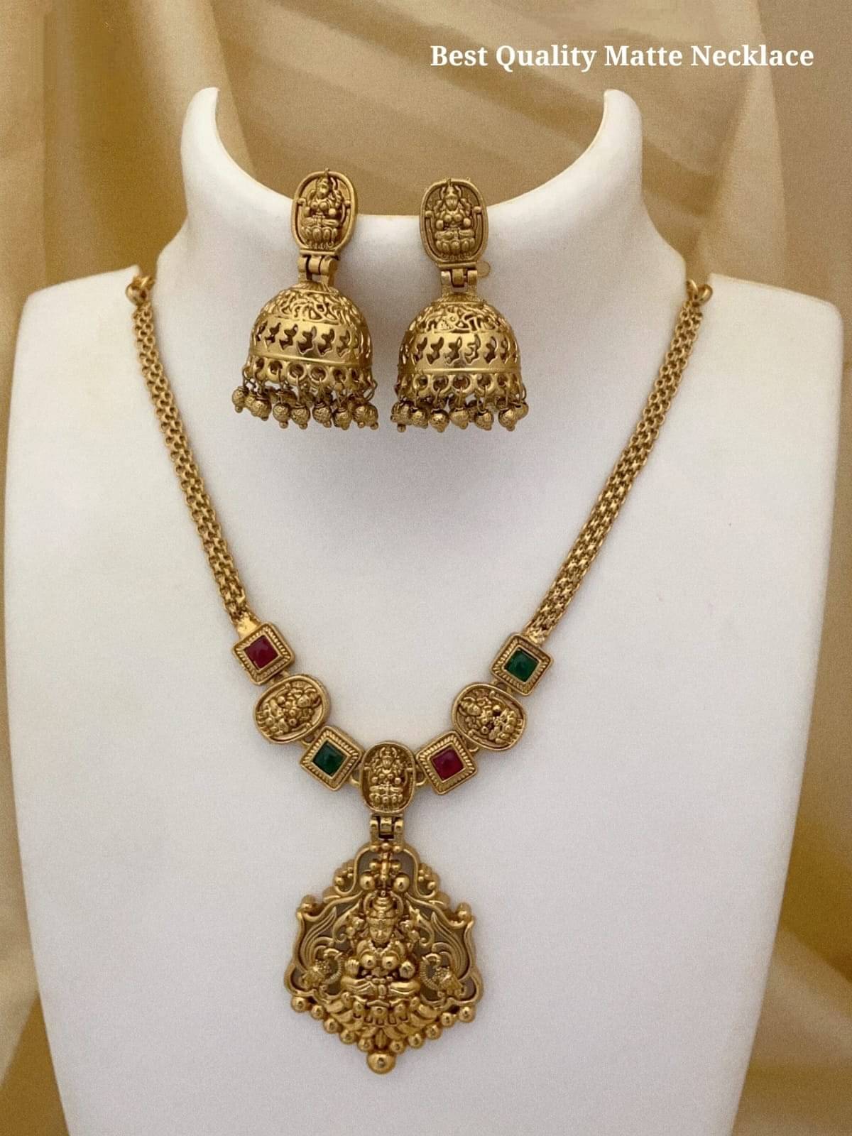     			Shilpa Creation Multicolor Alloy Necklace Set ( Pack of 1 )