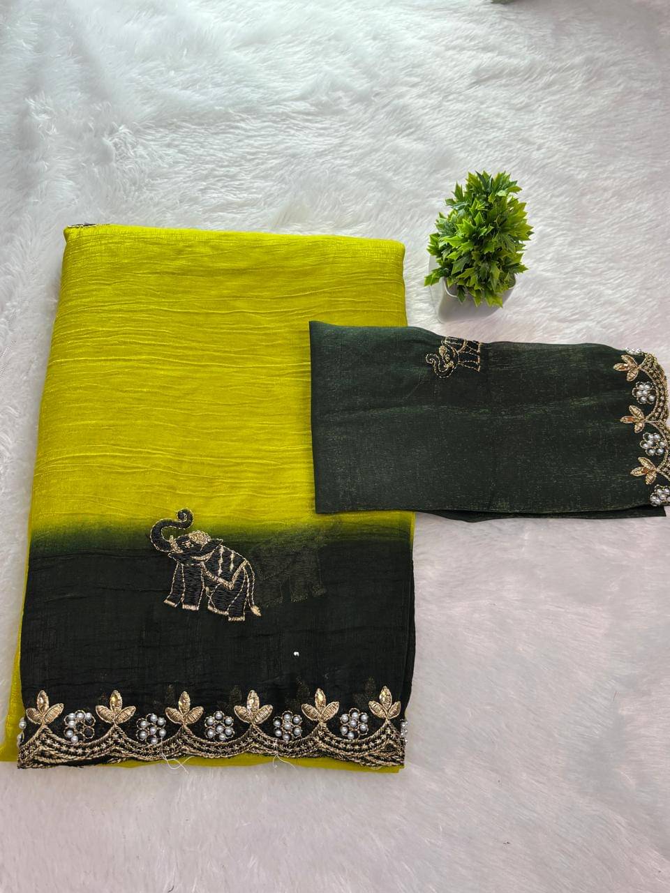     			Sitanjali Lifestyle Chanderi Woven Baluchari Saree With Unstitched Blouse Piece ( Green )