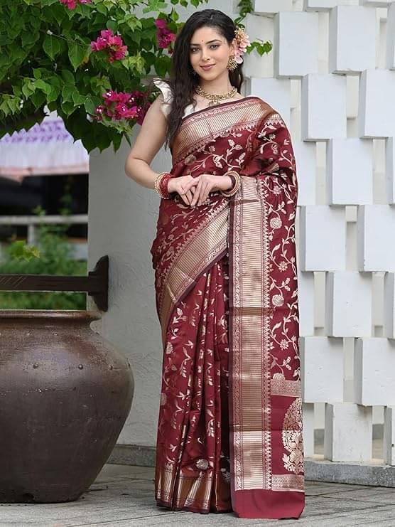 Suali Silk Woven Saree With Unstitched Blouse Piece ( Maroon ) Suali Silk Woven Saree With Unstitched Blouse Piece ( Maroon )