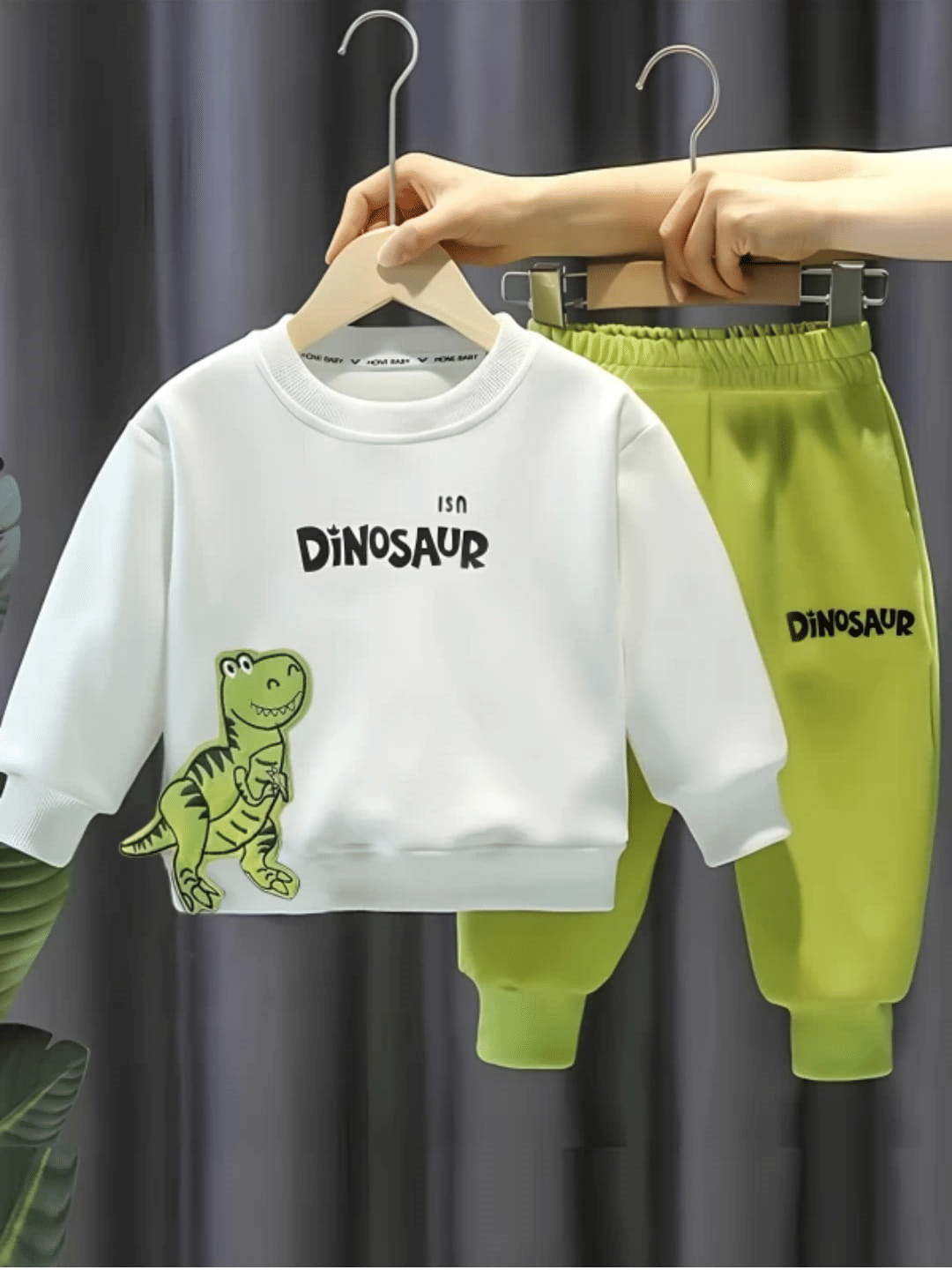 VELION Pack of 1 Baby Boys Cotton Blend T-Shirt & Pants Set ( Lime Green )
