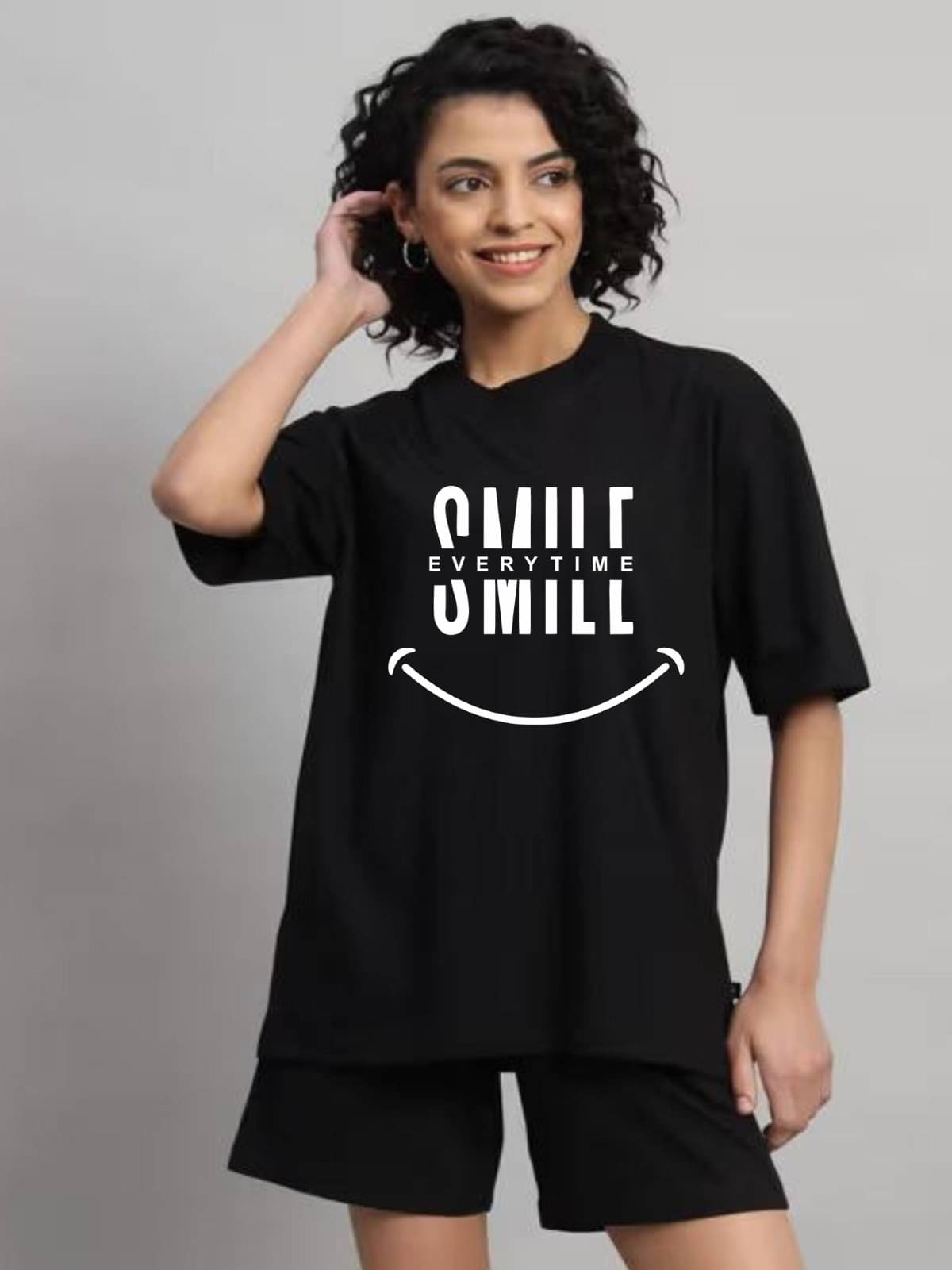     			hesha Women Cotton Printed Oversized Fit Round Neck T-Shirt ( Black )