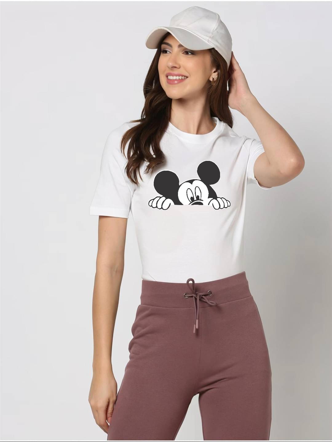     			hesha Women Cotton Printed Regular Fit Round Neck T-Shirt ( White )