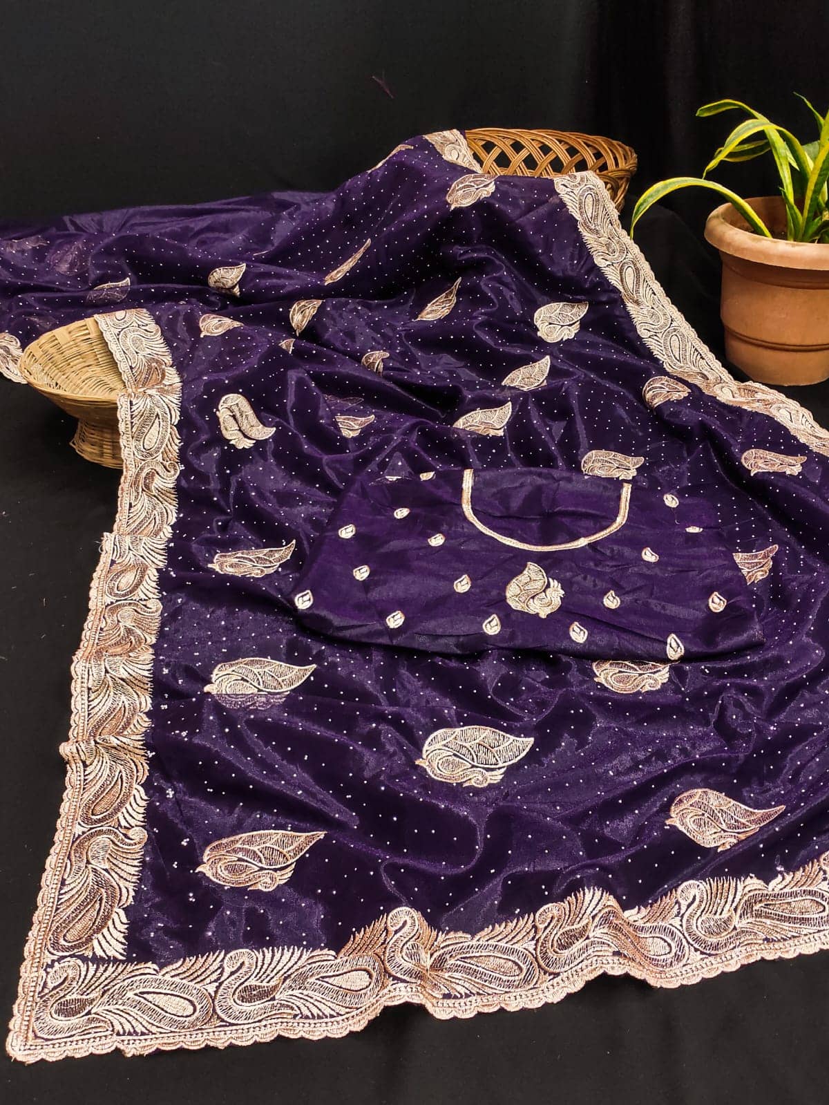 kyara group Tissue Embroidered Kanjeevaram Sarees With Unstitched Blouse Piece ( Lavender ) - Sarees | Buy online on ZillyBuy