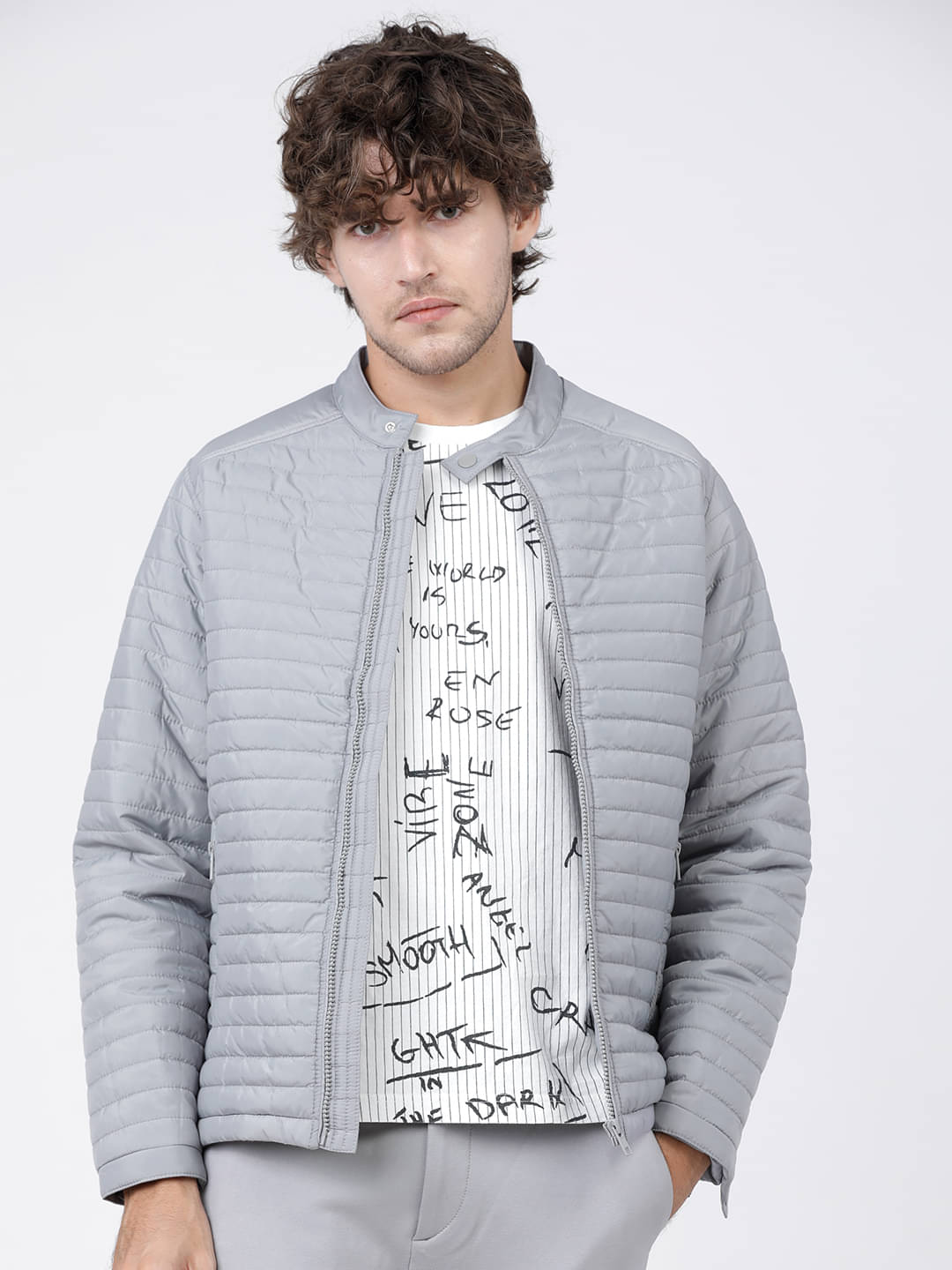 Highlander Polyester Blend Men's Puffer Jacket - Grey ( Pack of 1 ) Highlander Polyester Blend Men's Puffer Jacket - Grey ( Pack of 1 )
