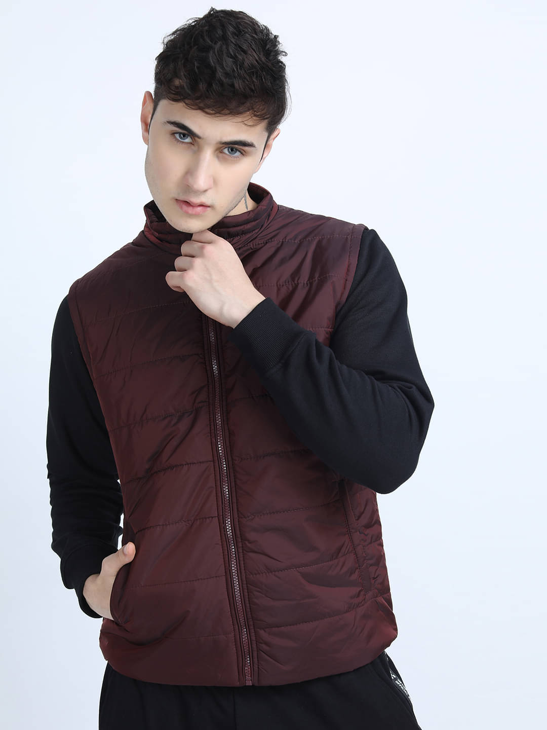 Highlander Polyester Blend Men's Puffer Jacket - Red ( Pack of 1 ) Highlander Polyester Blend Men's Puffer Jacket - Red ( Pack of 1 )