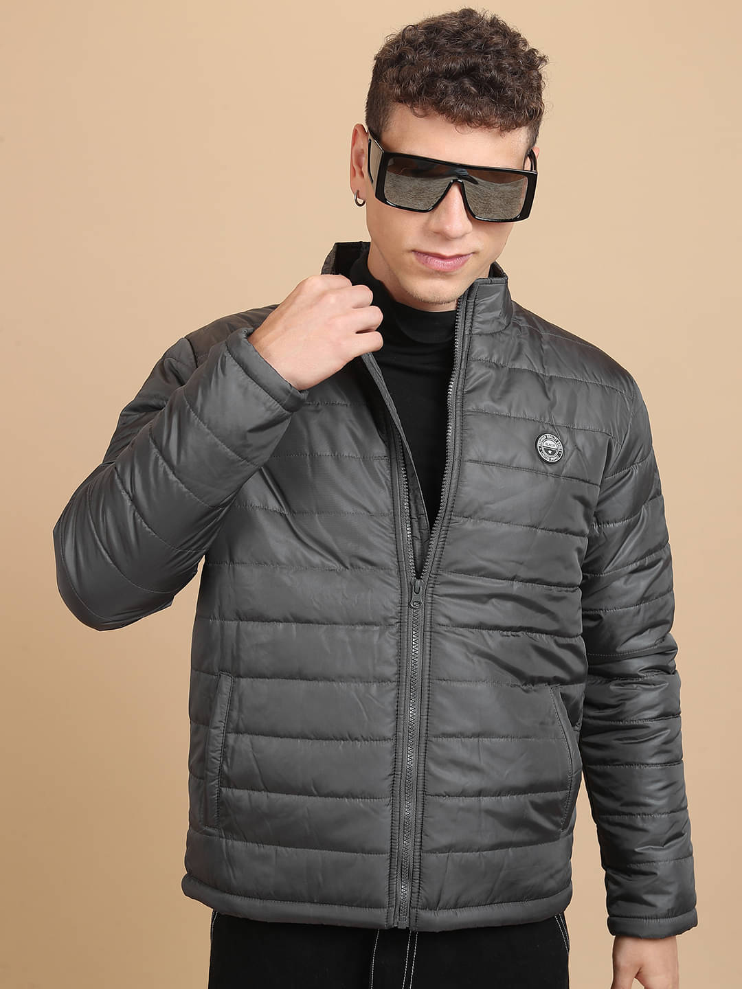 Highlander Polyester Men's Puffer Jacket - Grey ( Pack of 1 ) Highlander Polyester Men's Puffer Jacket - Grey ( Pack of 1 )