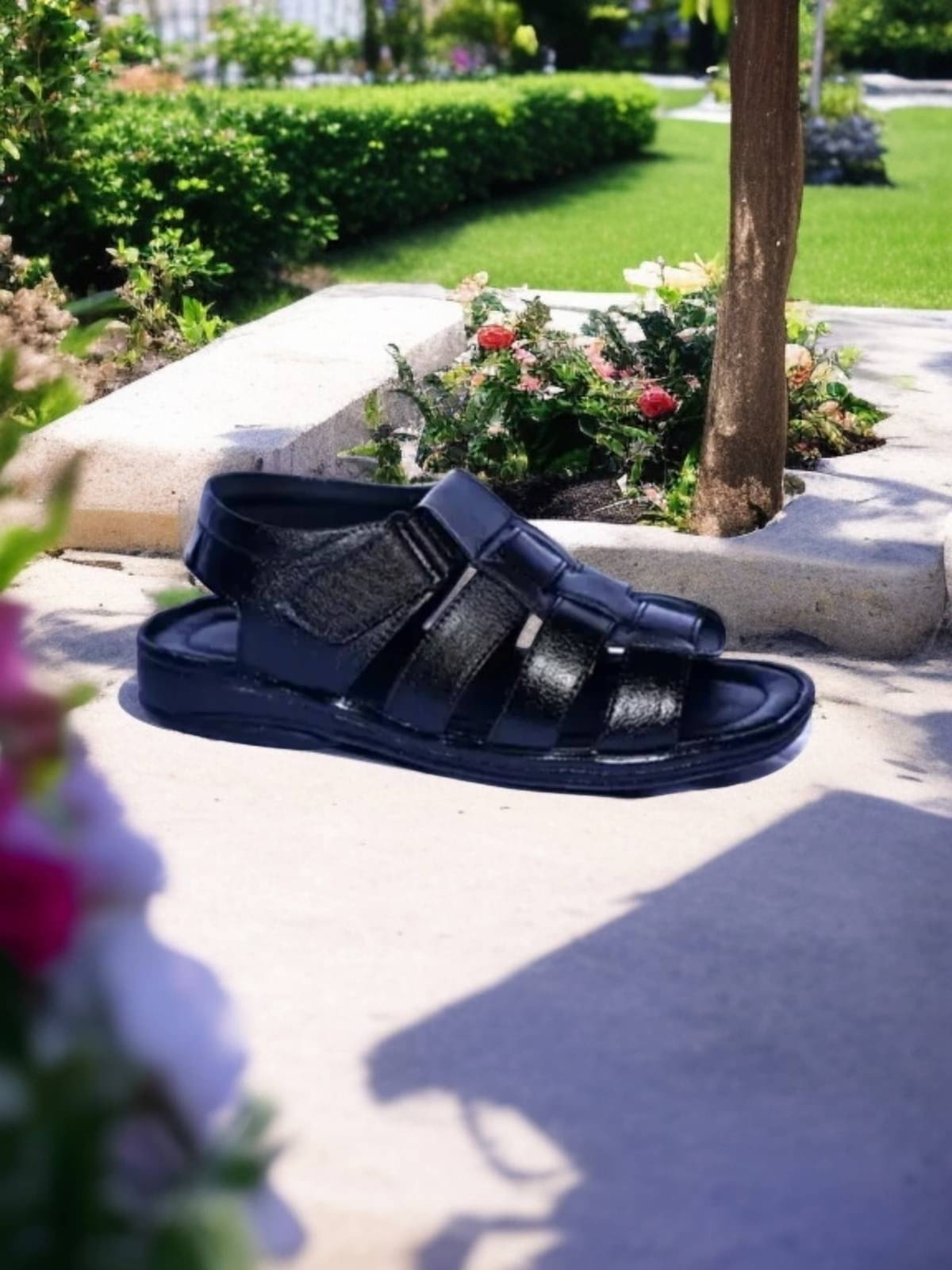     			INFINITRENZ - Black Men's Sandals