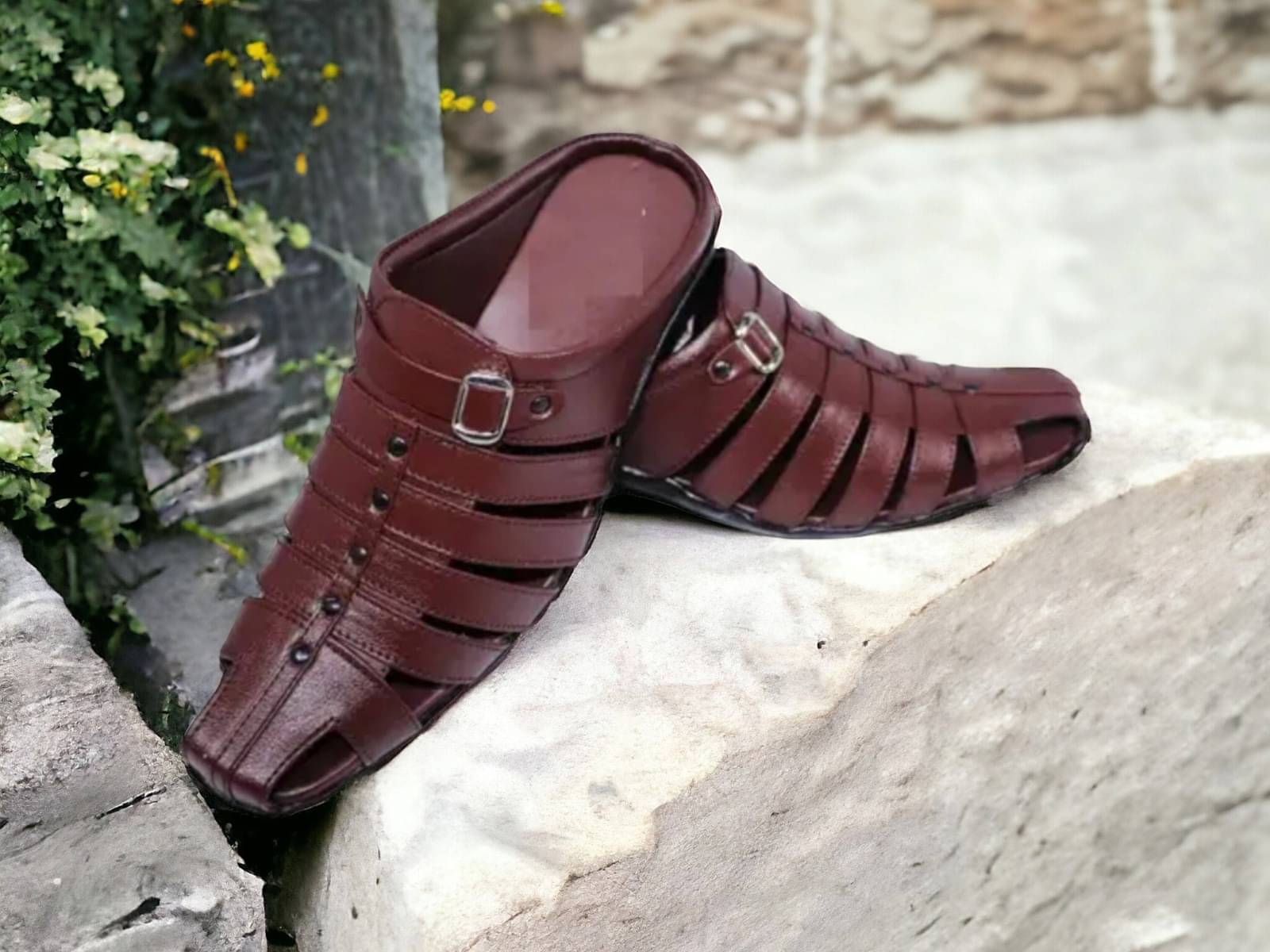     			INFINITRENZ - Brown Men's Sandals