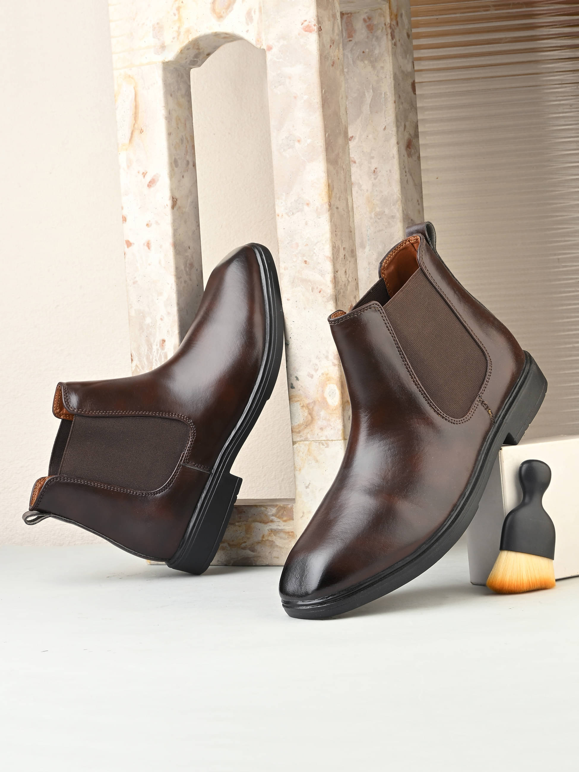     			Kastava Brown Men's Chelsea Boots