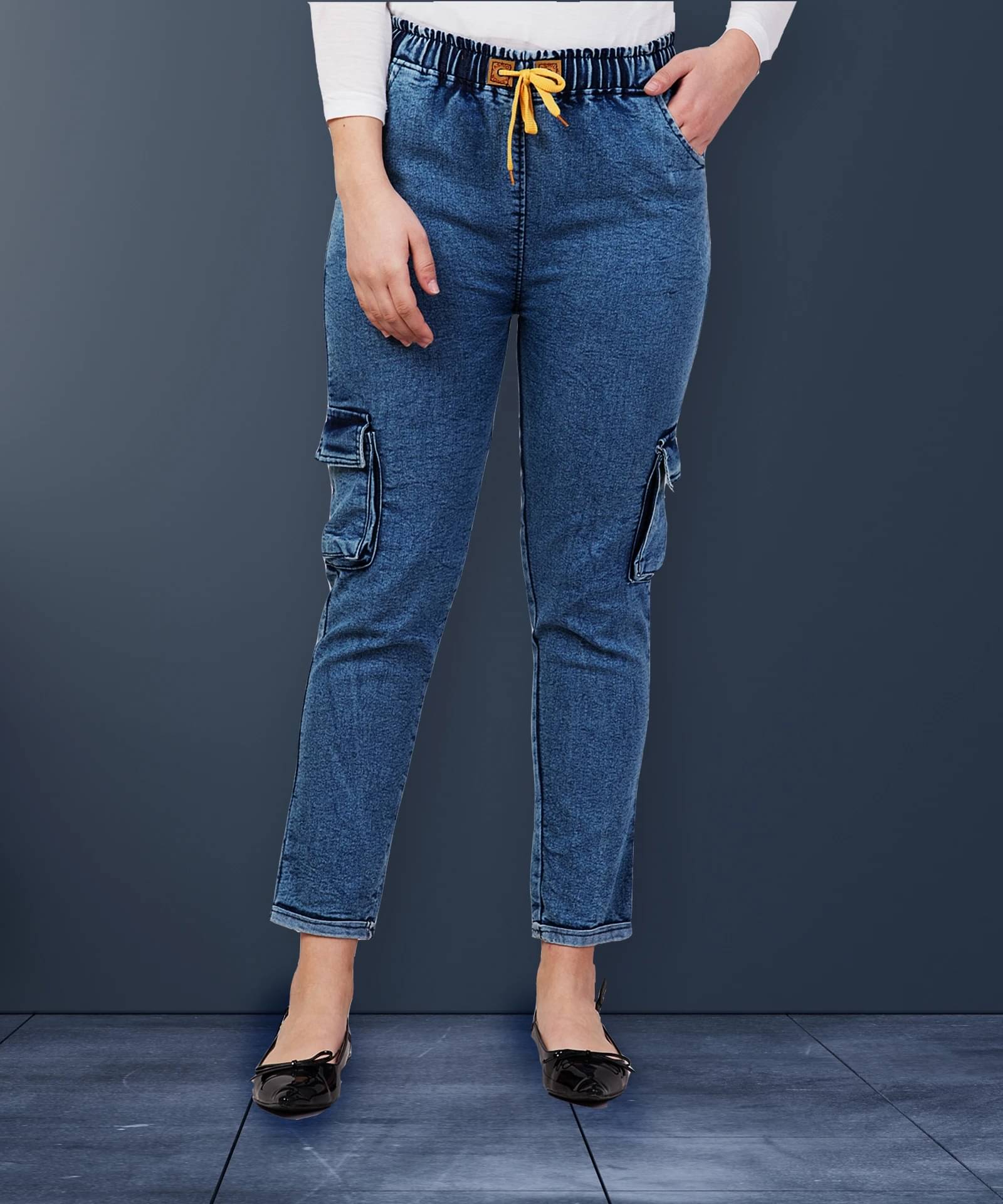     			NEUNK Women's Regular Fit Mid-Rise Jeans ( Blue )
