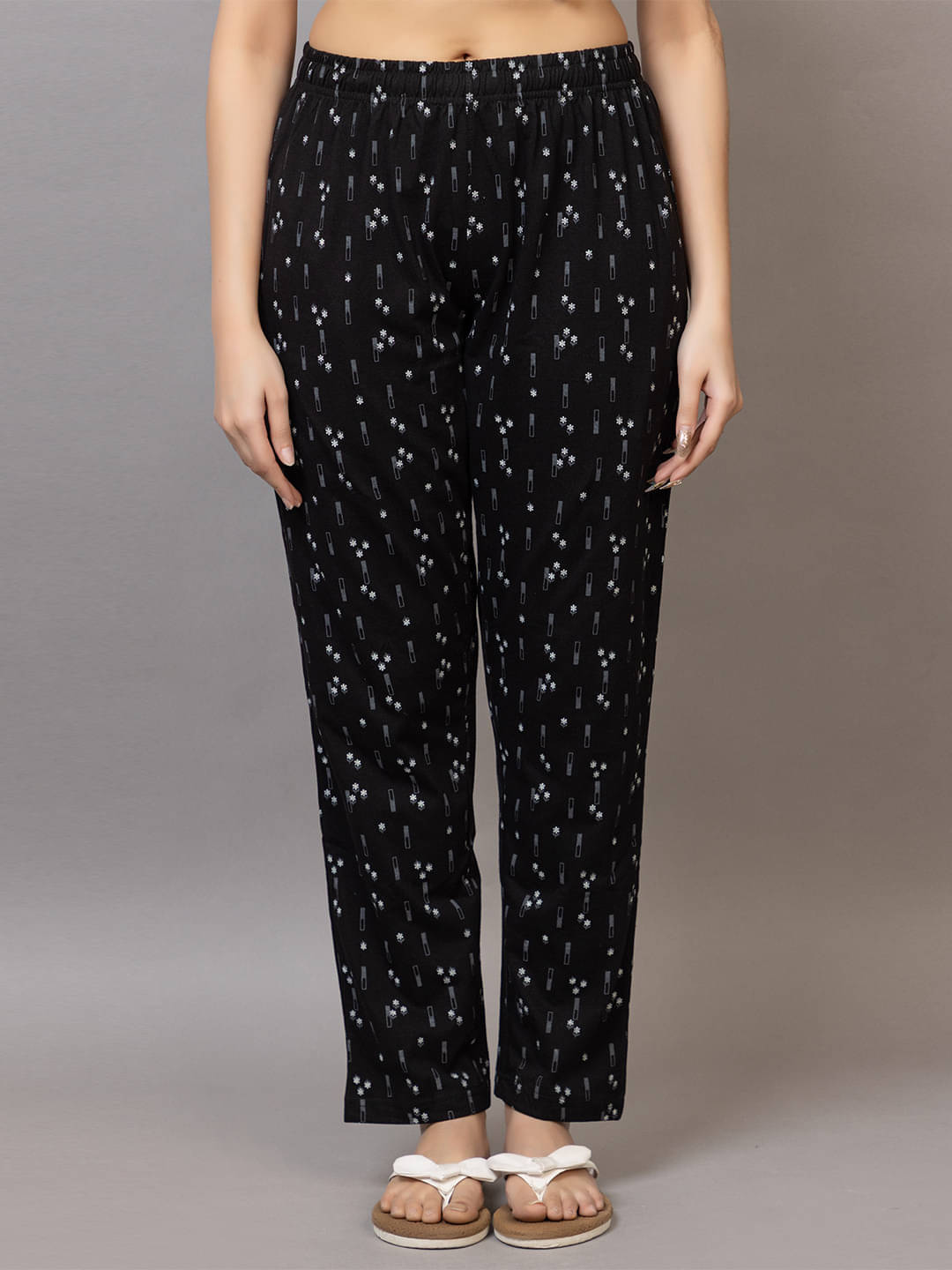     			Xenios Black Cotton Blend Women's Nightwear Pyjama ( Pack of 1 )