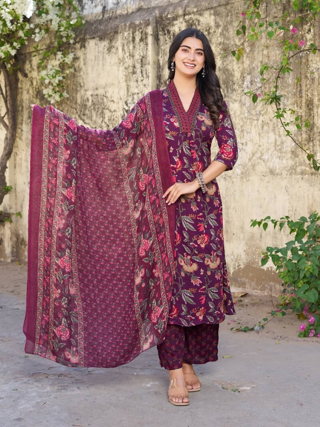     			Jinal Creation Women Rayon Self Design Anarkali Kurti With Palazzo ( Wine )