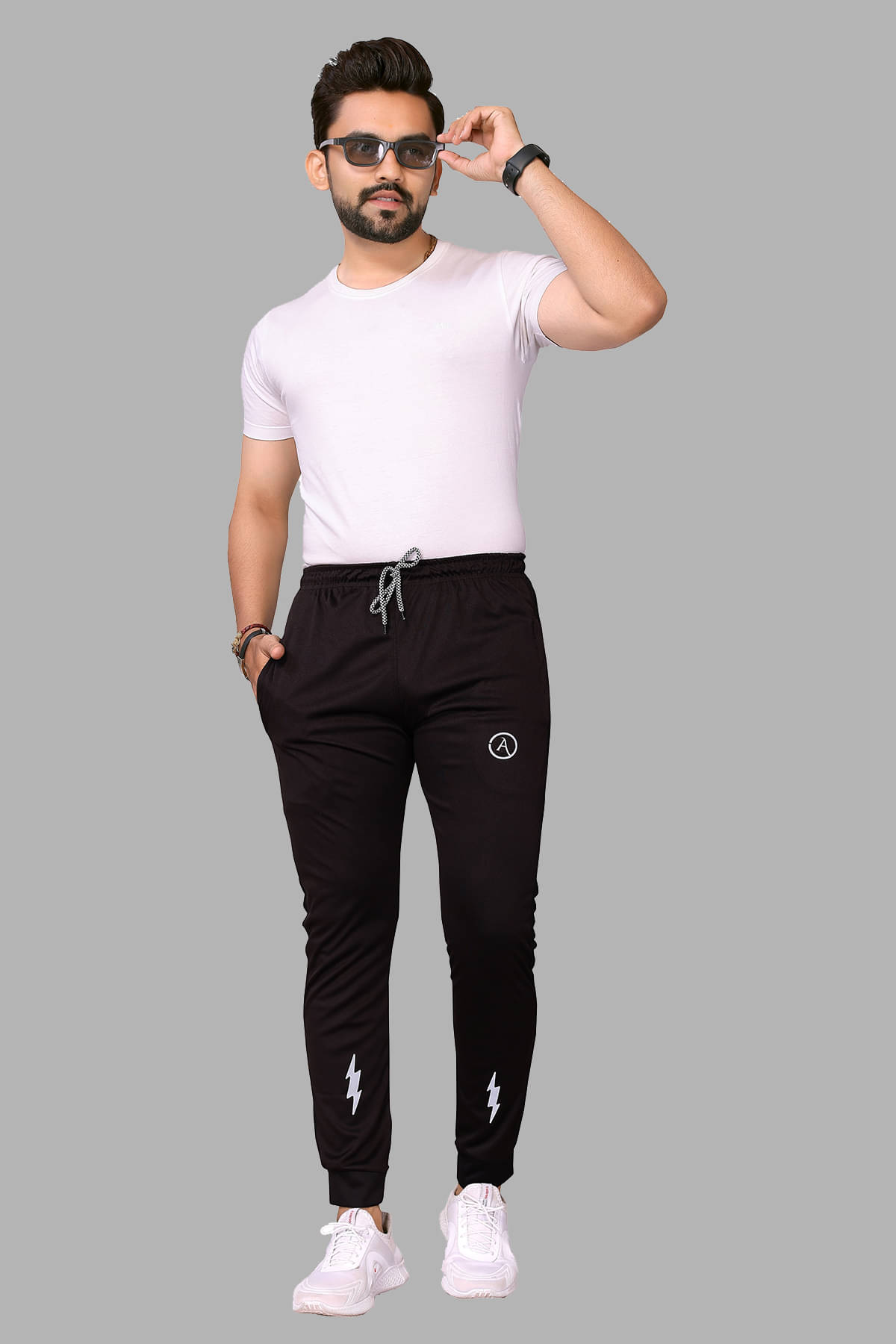 ANAND SAREES Black Lycra Men's Trackpants ( Pack of 1 ) ANAND SAREES Black Lycra Men's Trackpants ( Pack of 1 )