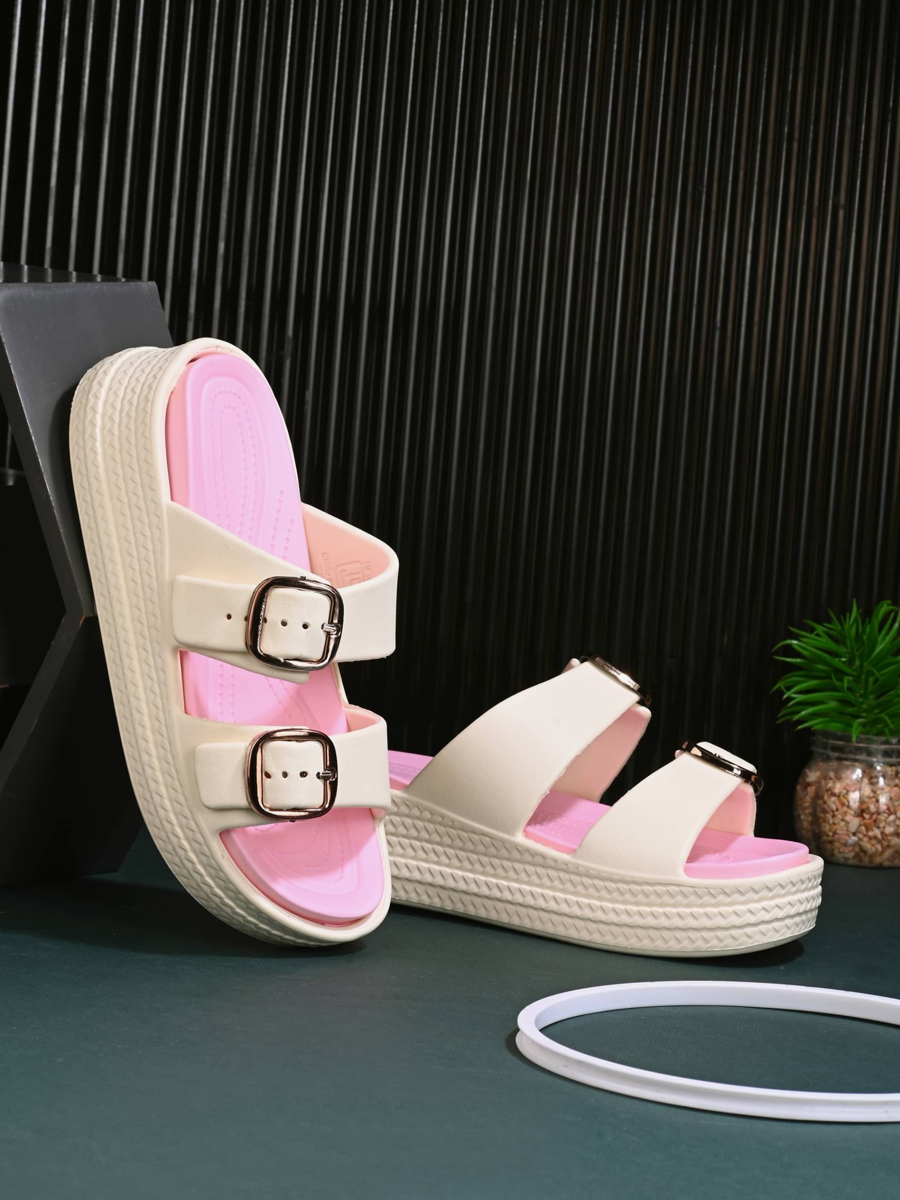     			Afrojack Pink Women's Flats