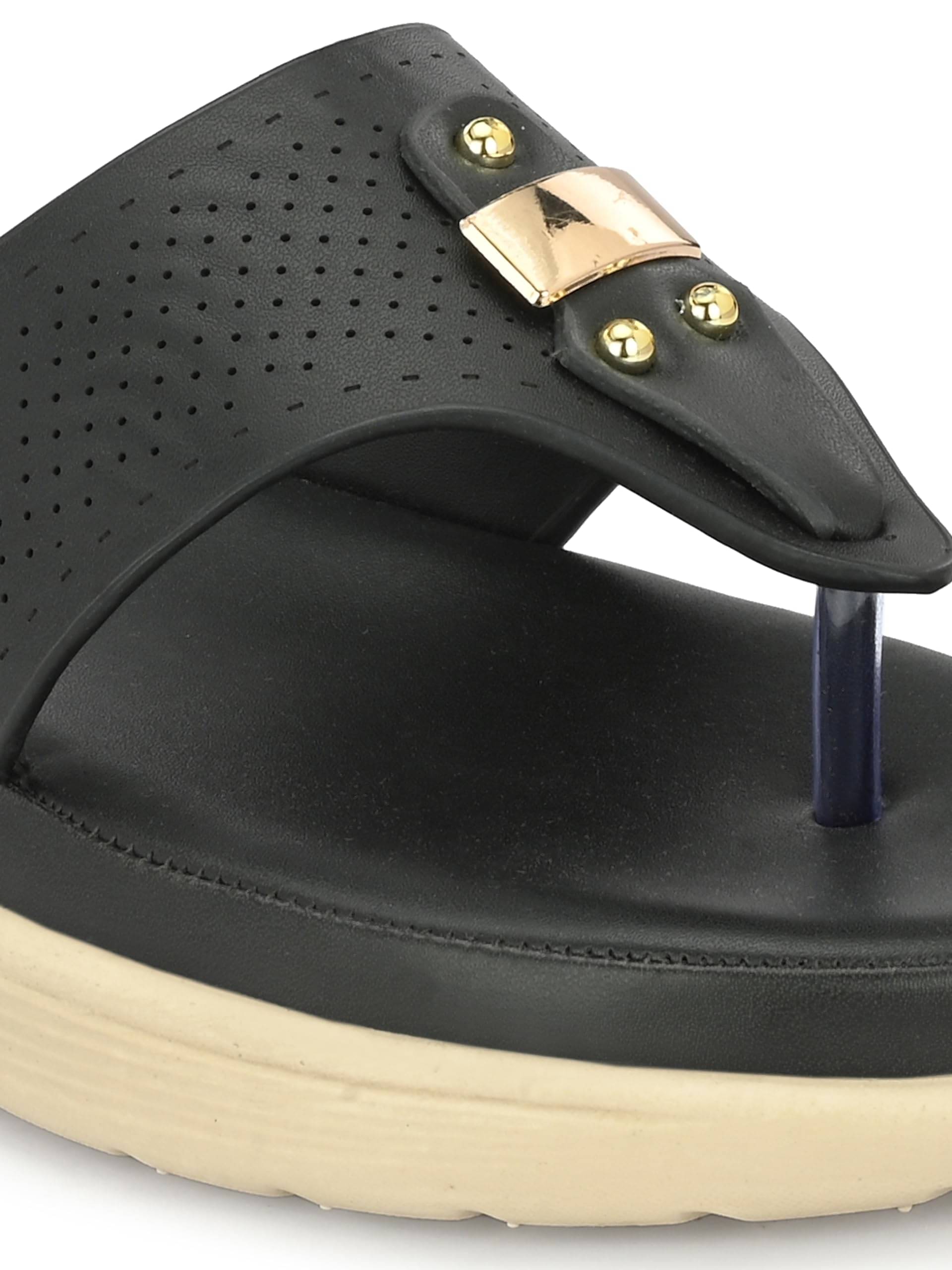 CLOG LONDON Black Women's Slip On Heels     			CLOG LONDON Black Women's Slip On Heels