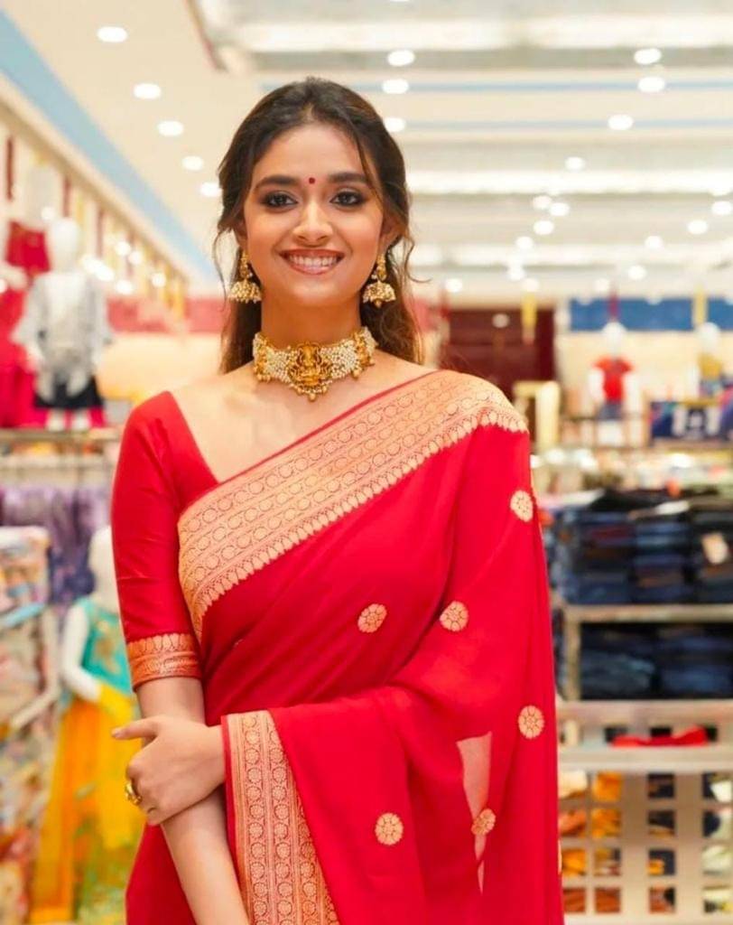 Flosive Jacquard Striped Banarasi saree With Unstitched Blouse Piece ( Red ) Flosive Jacquard Striped Banarasi saree With Unstitched Blouse Piece ( Red )