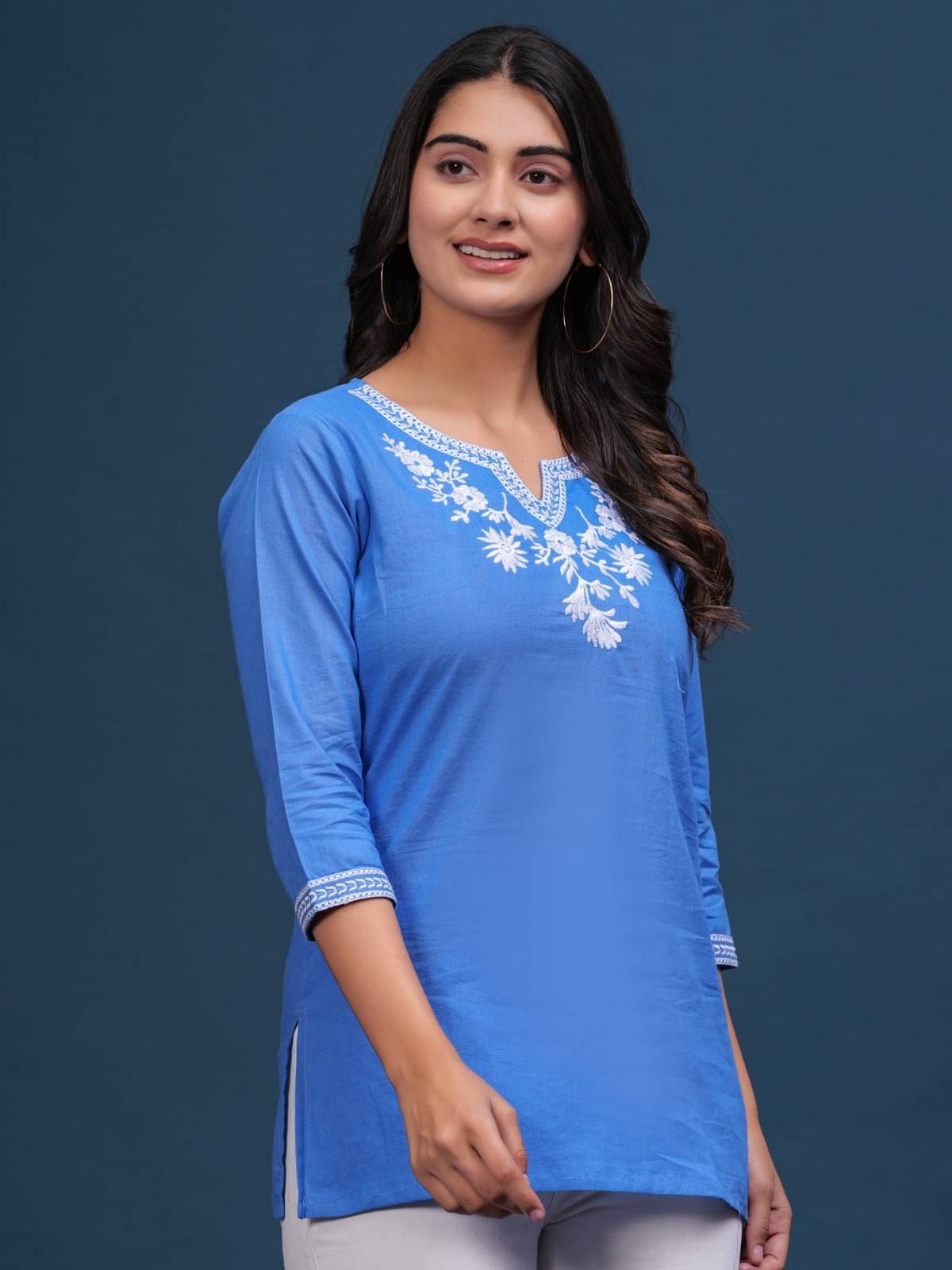 Pingaksh Women Viscose Rayon Embroidered Straight Kurti ( Blue ) Pingaksh Women Viscose Rayon Embroidered Straight Kurti ( Blue )
