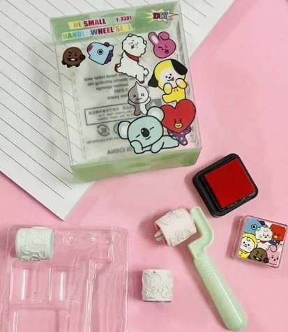     			Roller Stamp Set: Creative Handle Wheel Roller Stamp with Inkpad for Kids' DIY Scrapbooking and Card Making Fun ( Pack of 2)