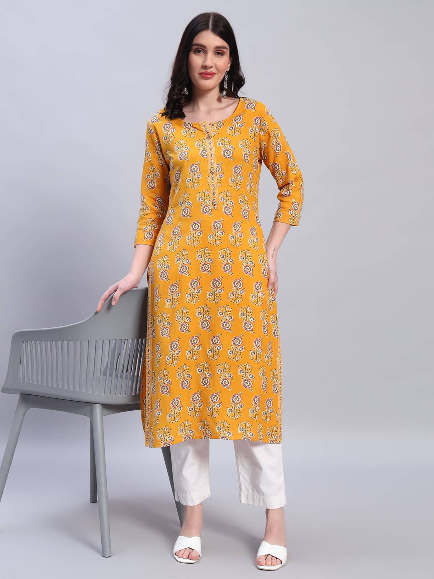 Romaniya Fab Women Cotton Blend Printed Straight Kurti ( Yellow ) Romaniya Fab Women Cotton Blend Printed Straight Kurti ( Yellow )