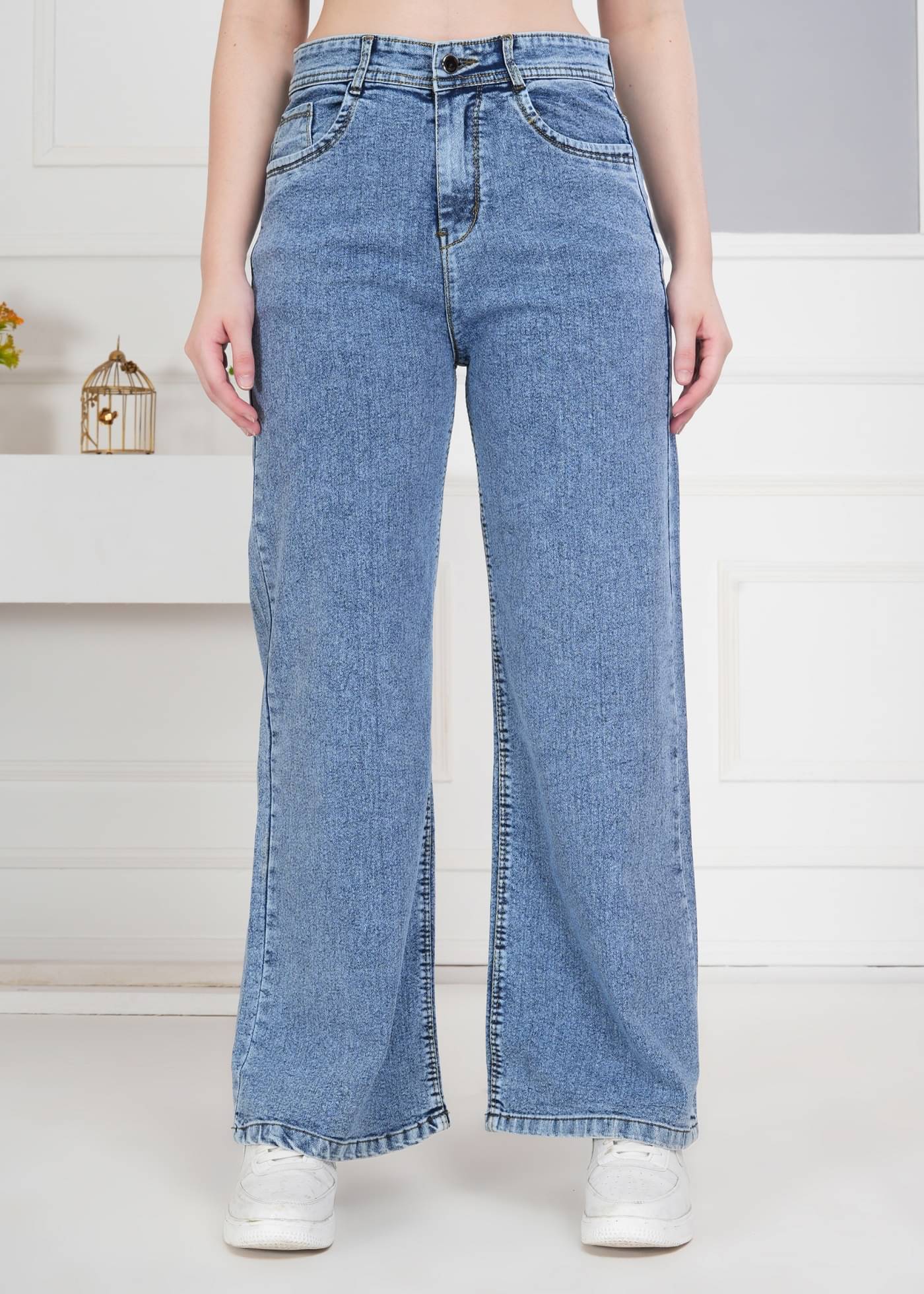     			VOLVIERA Women's Regular Fit High-Rise Jeans ( Ice Blue )