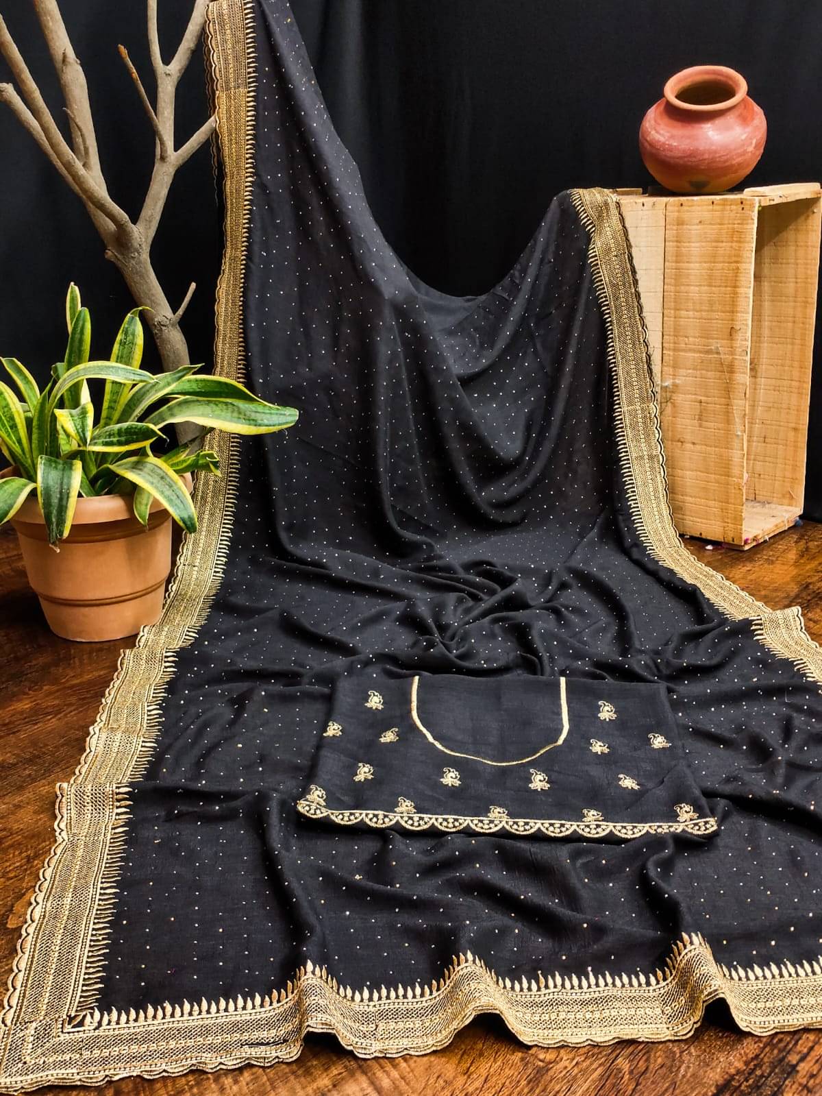 BYUPRI Silk Blend Embroidered Leheriya Saree With Unstitched Blouse Piece ( Black ) BYUPRI Silk Blend Embroidered Leheriya Saree With Unstitched Blouse Piece ( Black )