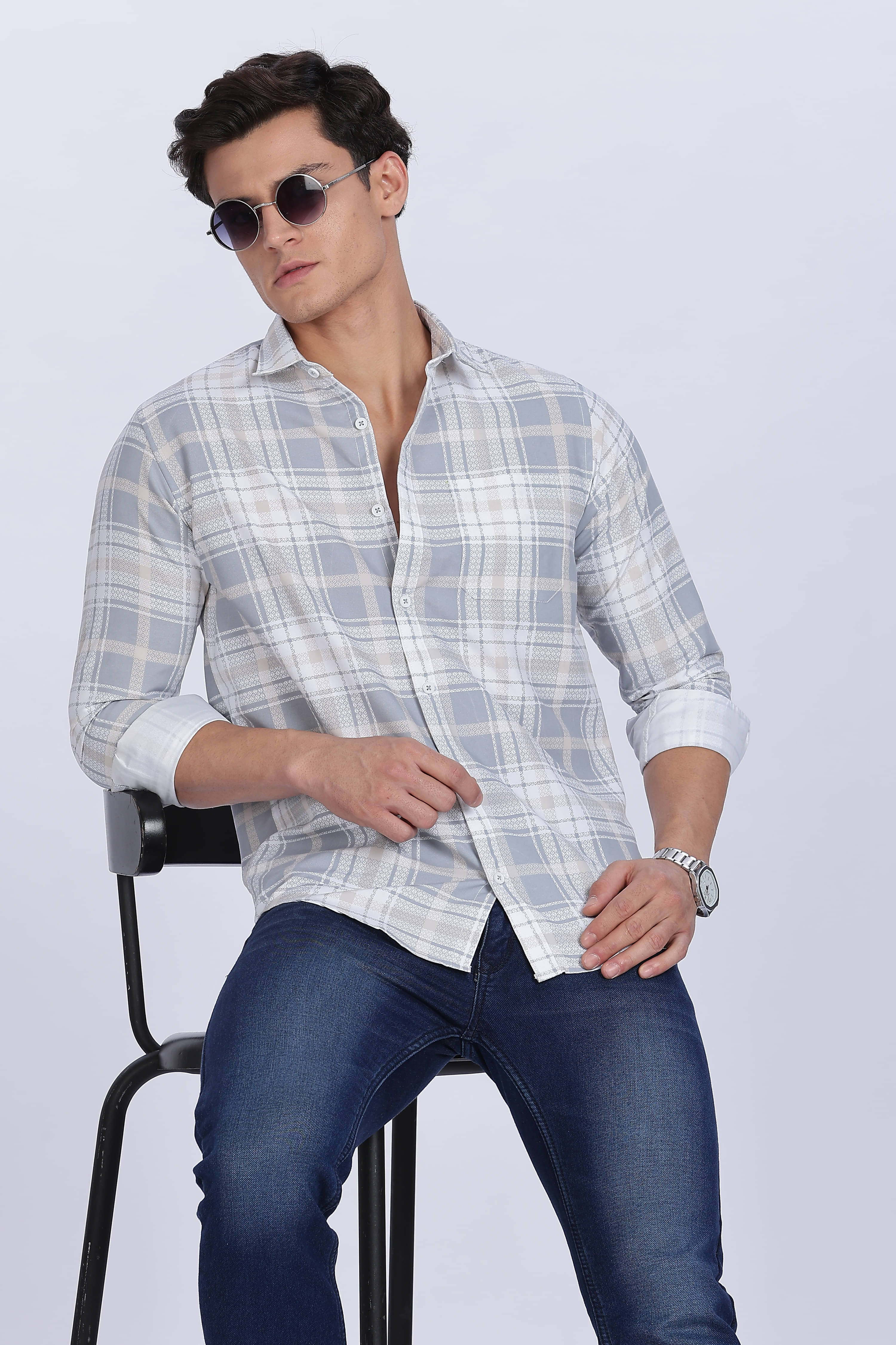     			COLOR HUNT Cotton Blend Regular Fit Self Design Full Sleeves Men's Casual Shirt - Multi ( Pack of 1 )