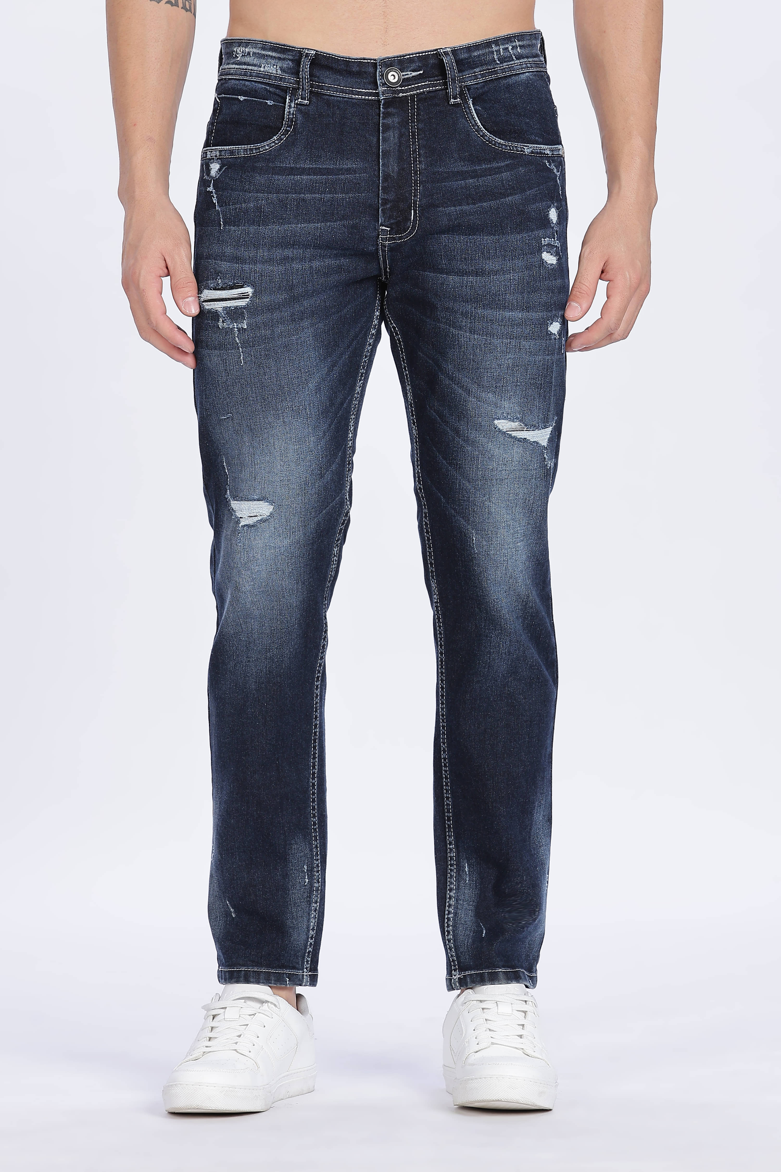     			COLOR HUNT Regular Fit Distressed Men's Jeans - Dark Blue ( Pack of 1 )