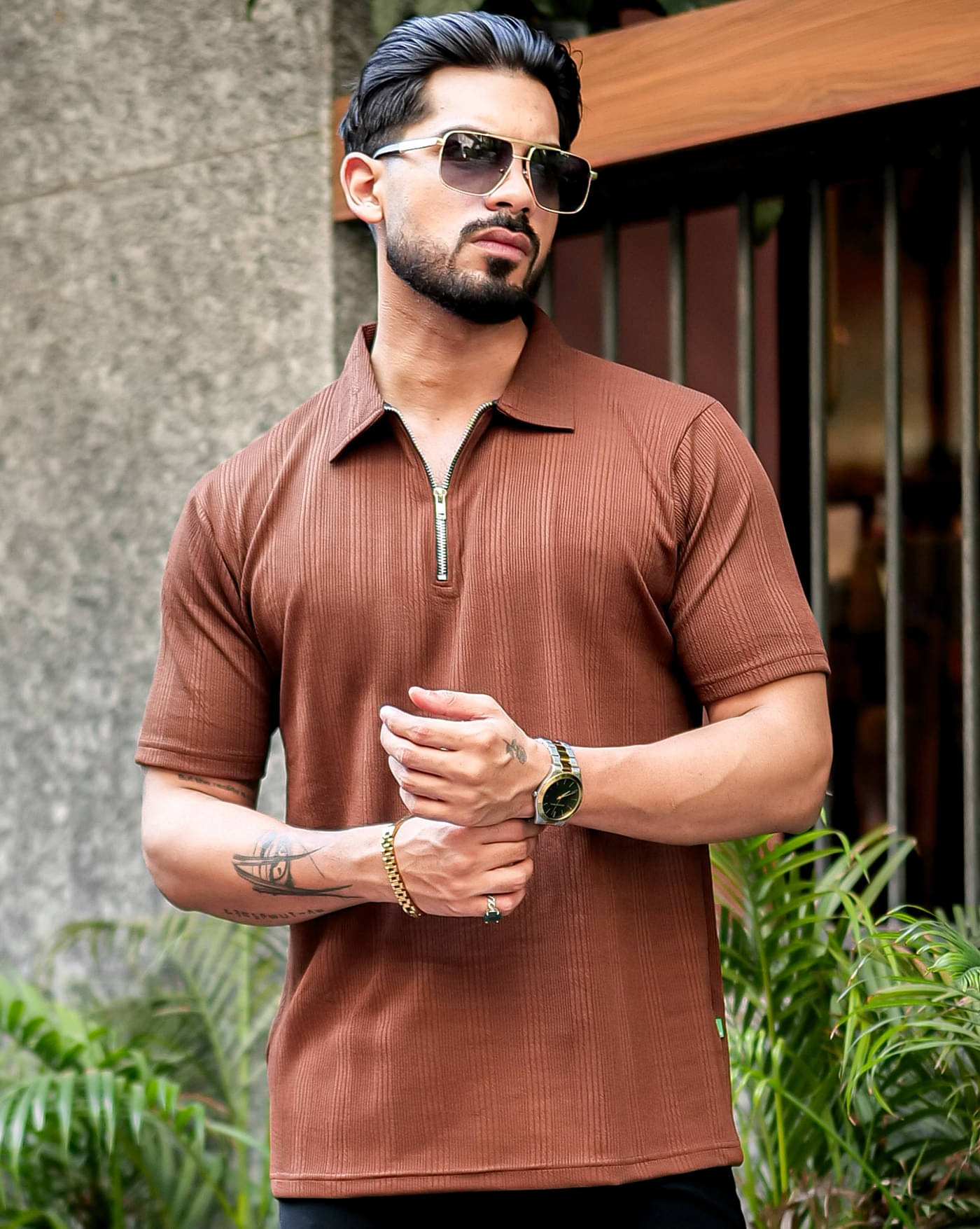 ENITOR Men Cotton Blend Regular Fit Printed T-Shirt ( Brown ) ENITOR Men Cotton Blend Regular Fit Printed T-Shirt ( Brown )