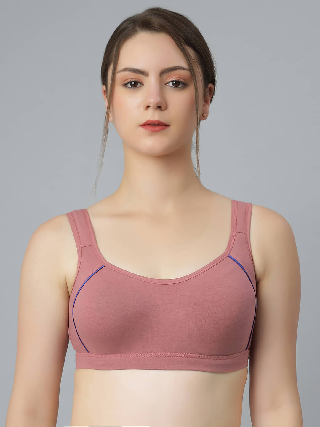     			LUXORA Black Cotton Blend Non Padded Women's Sports Bra ( Pack of 1 )