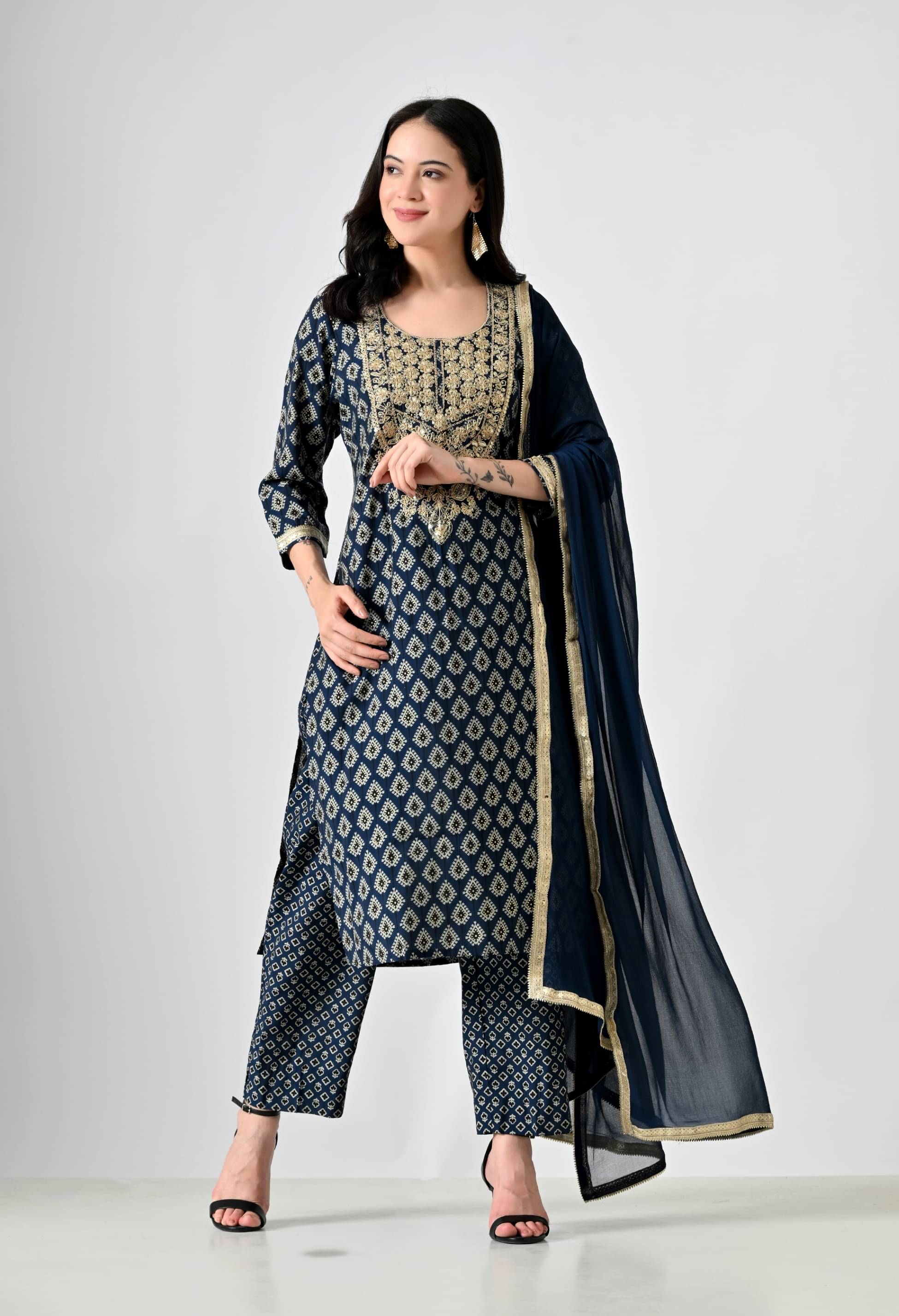 MAURYA Women Cotton Blend Embroidered Straight Kurti With Pants ( Blue )     			MAURYA Women Cotton Blend Embroidered Straight Kurti With Pants ( Blue )