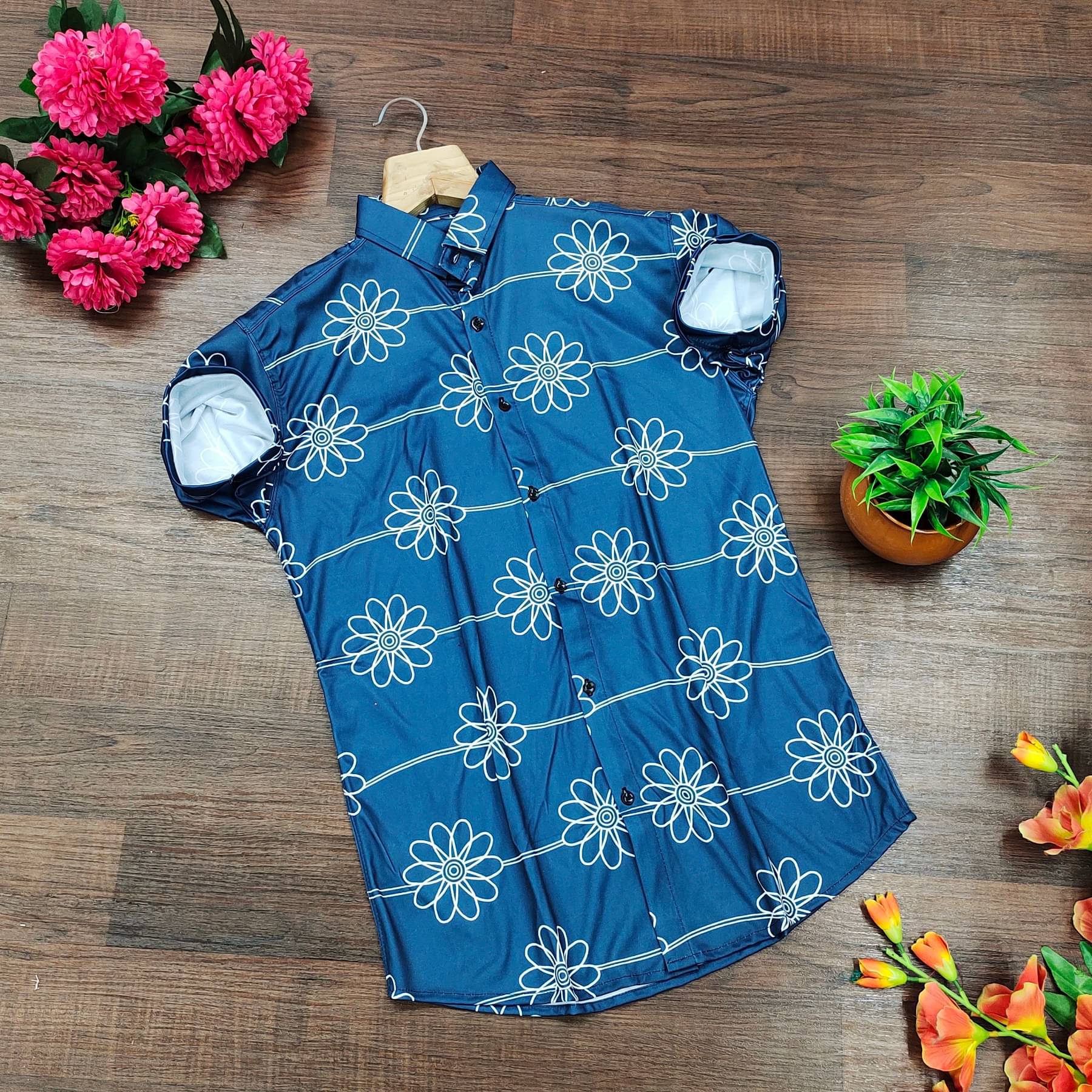     			Zonanza Polyester Regular Fit Printed Half Sleeves Men's Casual Shirt - Navy Blue ( Pack of 1 )