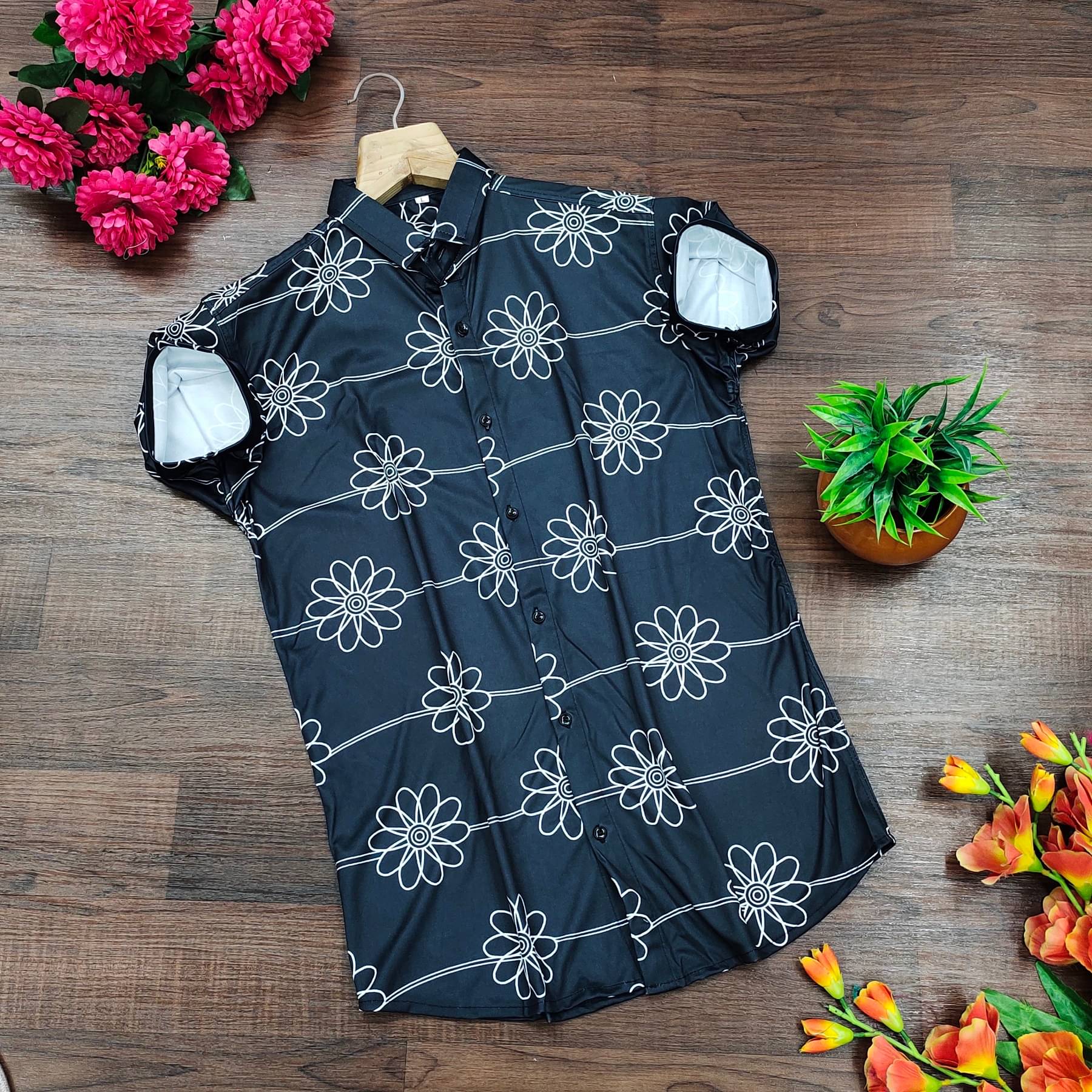     			Zonanza Polyester Regular Fit Printed Half Sleeves Men's Casual Shirt - Multicolor ( Pack of 1 )