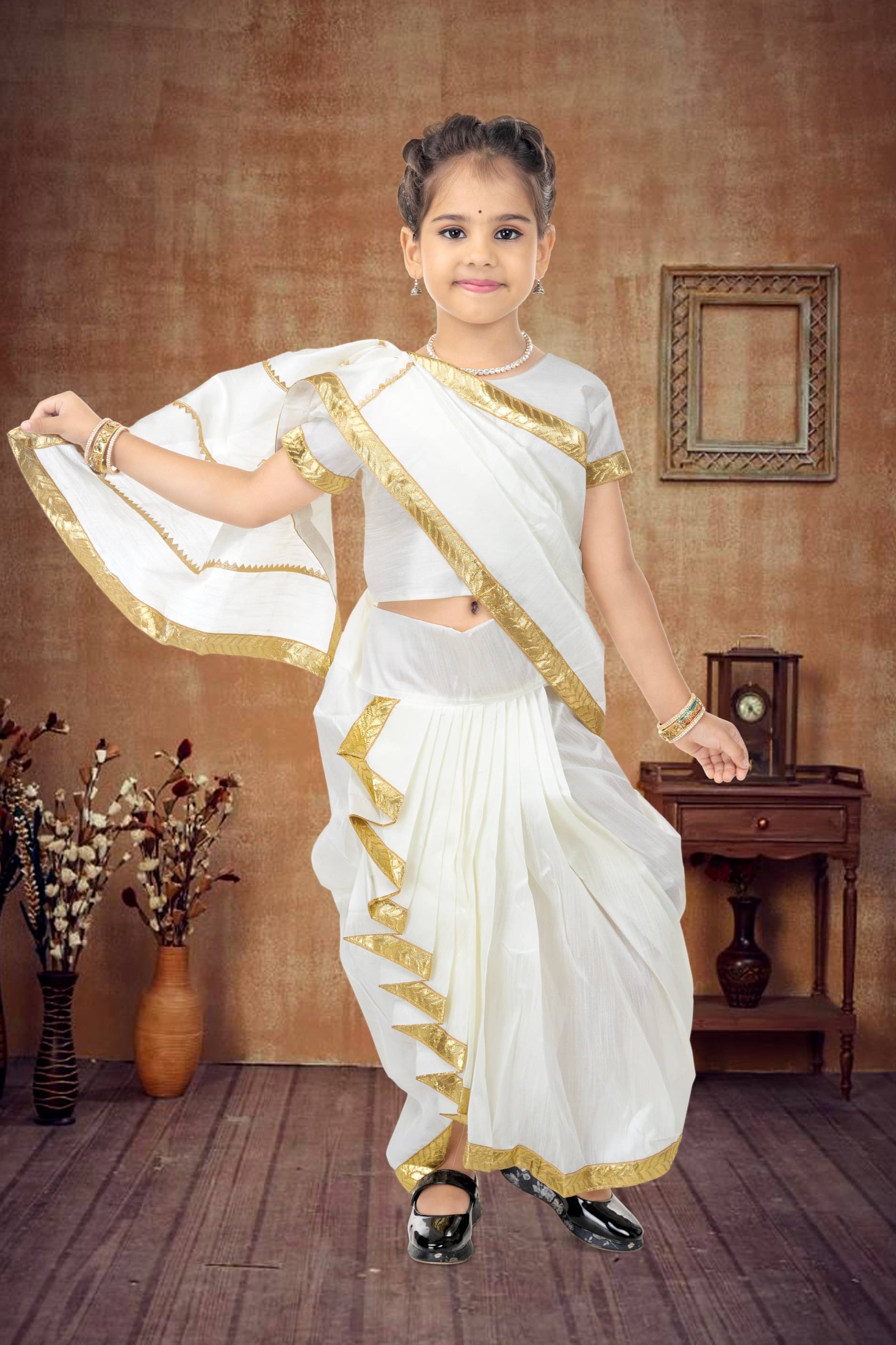     			s muktar garments Silk Ready To Wear Saree For Girls ( White , Pack of 1 )