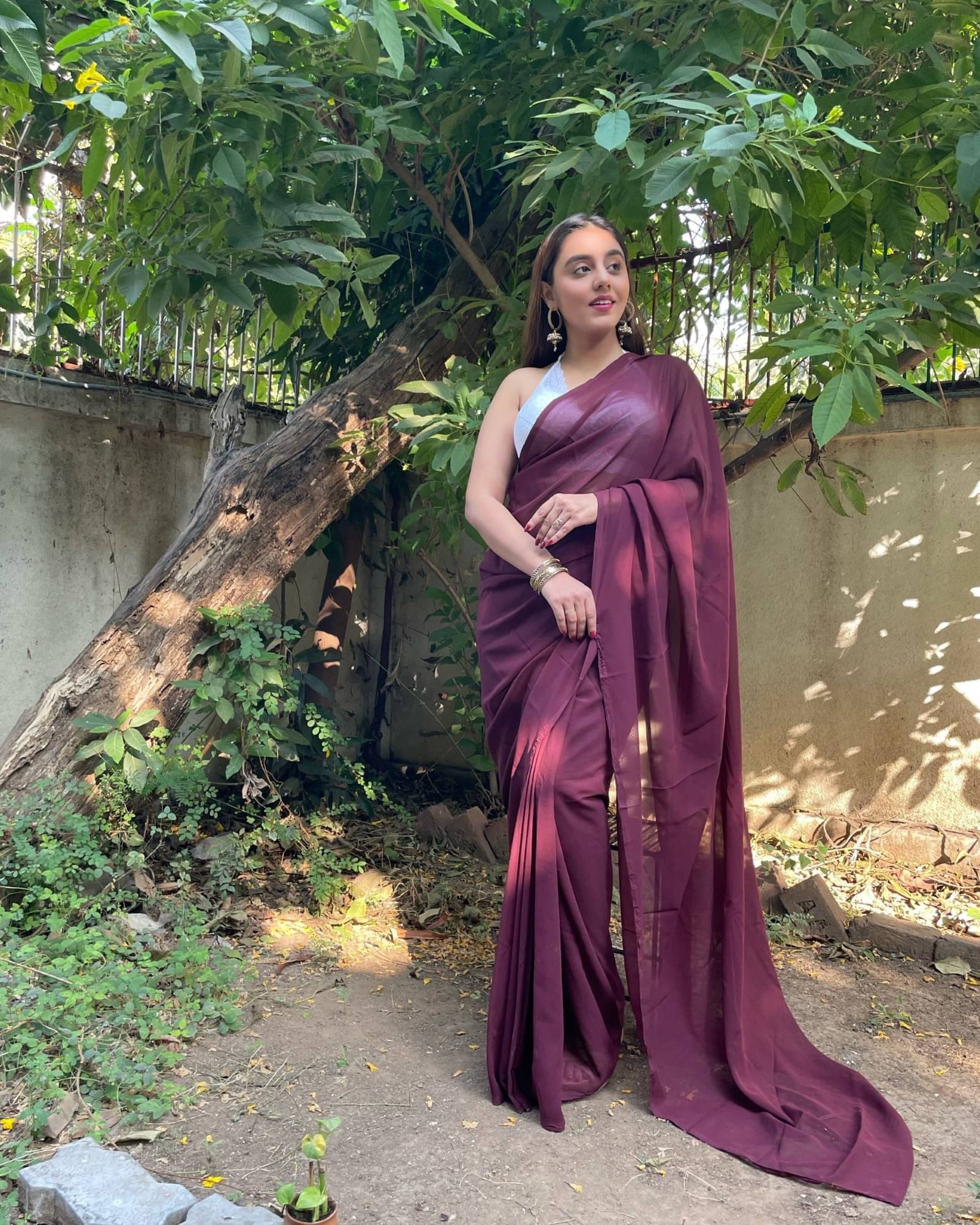 ANAND SAREES Georgette Dyed Saree With Unstitched Blouse Piece ( Brown ) ANAND SAREES Georgette Dyed Saree With Unstitched Blouse Piece ( Brown )