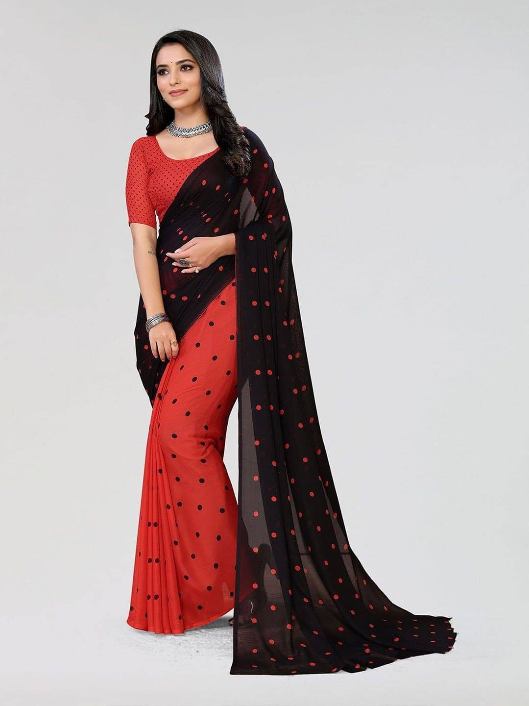 ANAND SAREES Georgette Printed Saree With Unstitched Blouse Piece ( Red ) ANAND SAREES Georgette Printed Saree With Unstitched Blouse Piece ( Red )