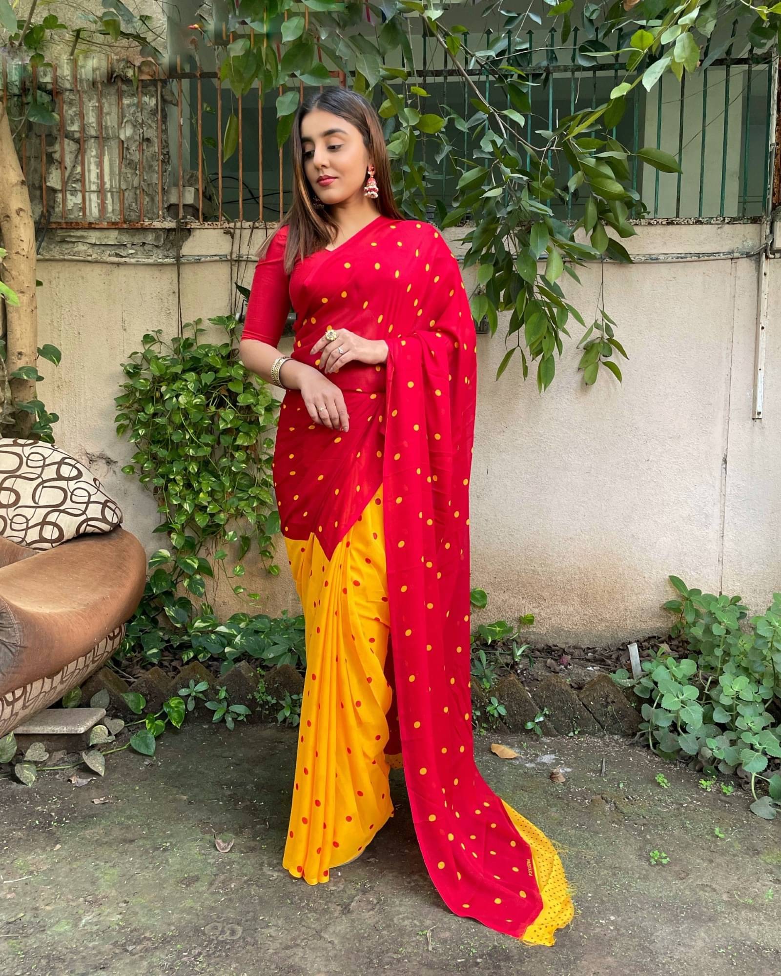 ANAND SAREES Georgette Printed Saree With Unstitched Blouse Piece ( Multicolor ) ANAND SAREES Georgette Printed Saree With Unstitched Blouse Piece ( Multicolor )