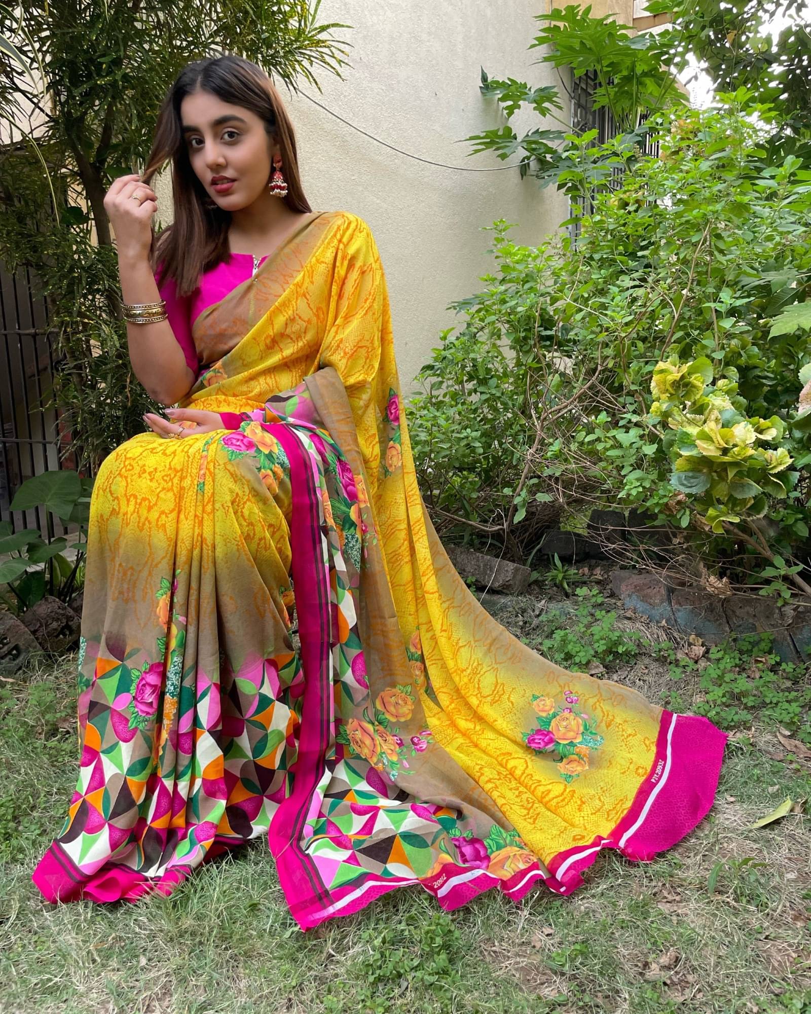 ANAND SAREES Georgette Printed Saree With Unstitched Blouse Piece ( Light Blue ) ANAND SAREES Georgette Printed Saree With Unstitched Blouse Piece ( Light Blue )
