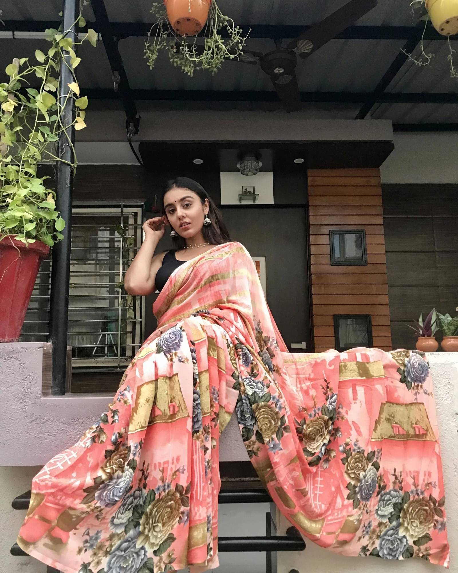 ANAND SAREES Georgette Printed Saree With Unstitched Blouse Piece ( Pink ) ANAND SAREES Georgette Printed Saree With Unstitched Blouse Piece ( Pink )