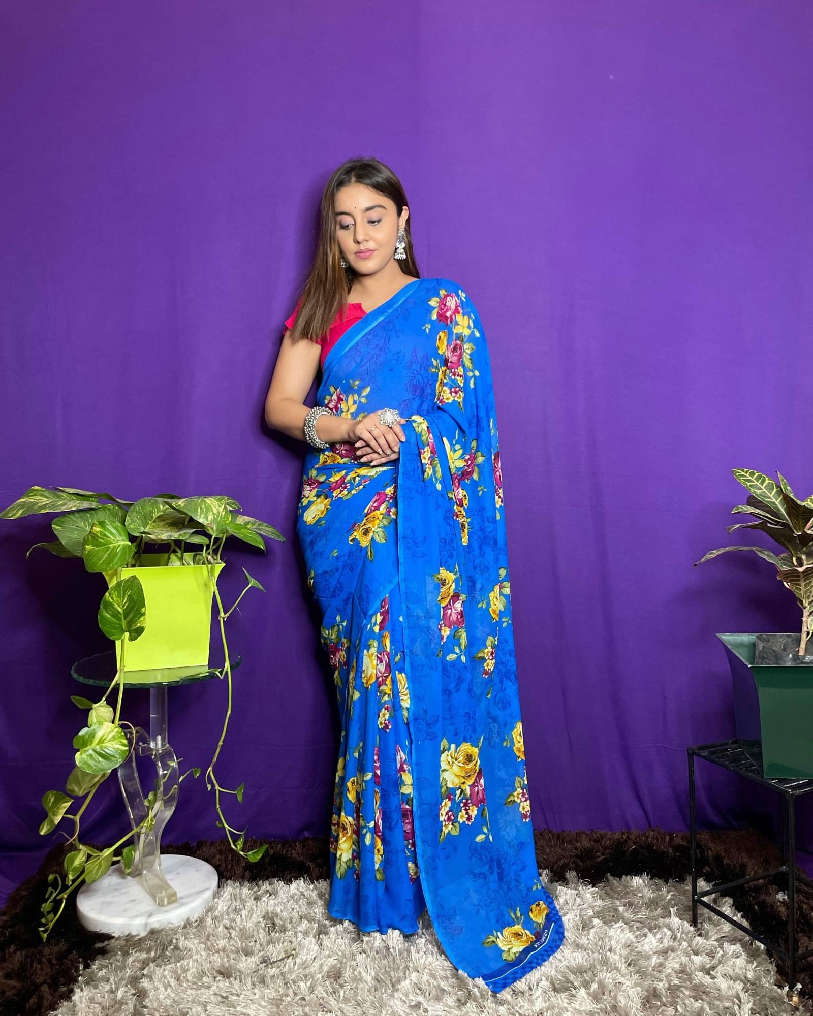 ANAND SAREES Georgette Printed Saree With Unstitched Blouse Piece ( Blue ) ANAND SAREES Georgette Printed Saree With Unstitched Blouse Piece ( Blue )
