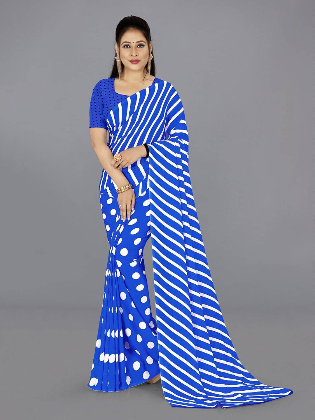 ANAND SAREES Georgette Printed Saree With Unstitched Blouse Piece ( Blue ) ANAND SAREES Georgette Printed Saree With Unstitched Blouse Piece ( Blue )