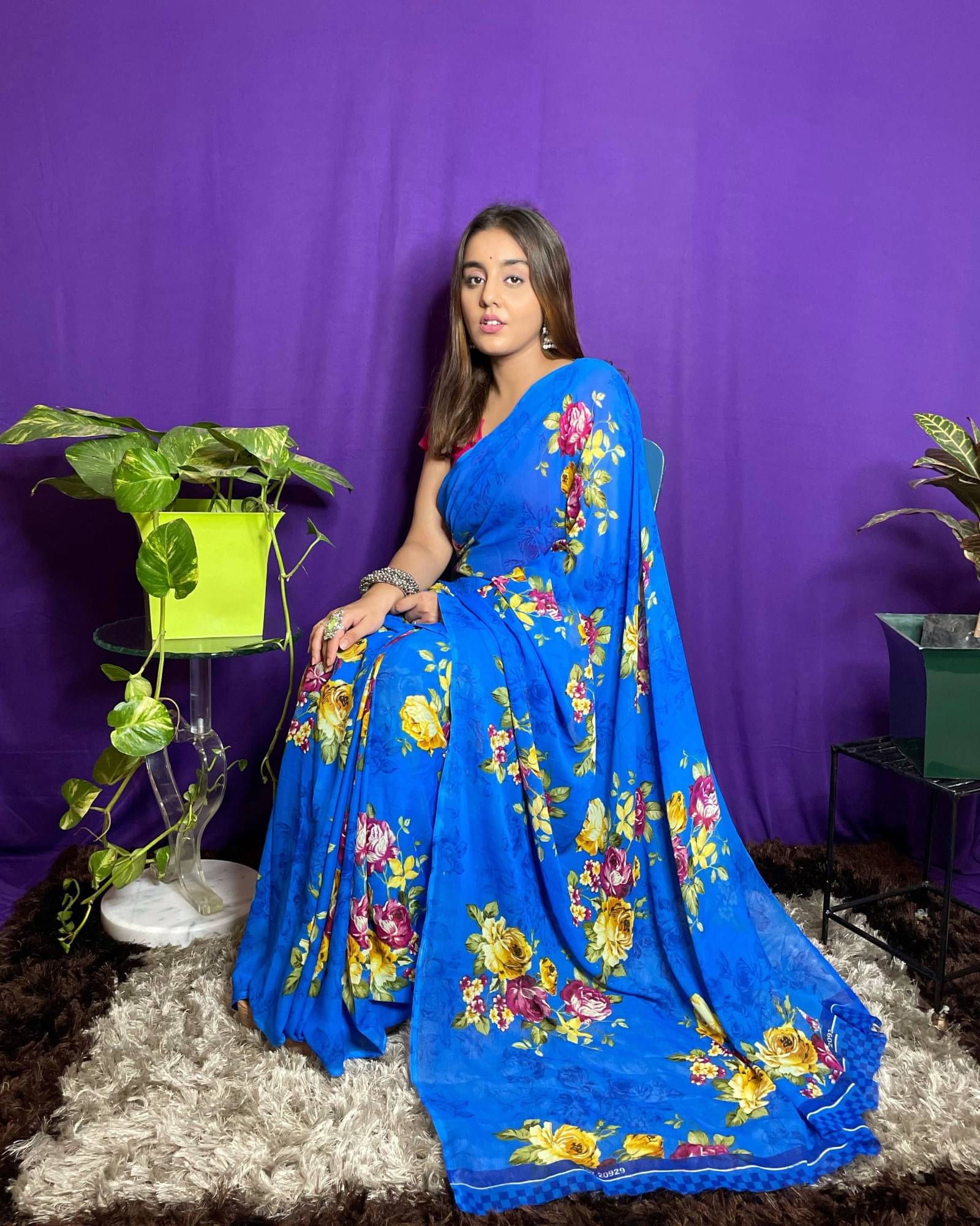 ANAND SAREES Georgette Printed Saree With Unstitched Blouse Piece ( Blue ) ANAND SAREES Georgette Printed Saree With Unstitched Blouse Piece ( Blue )