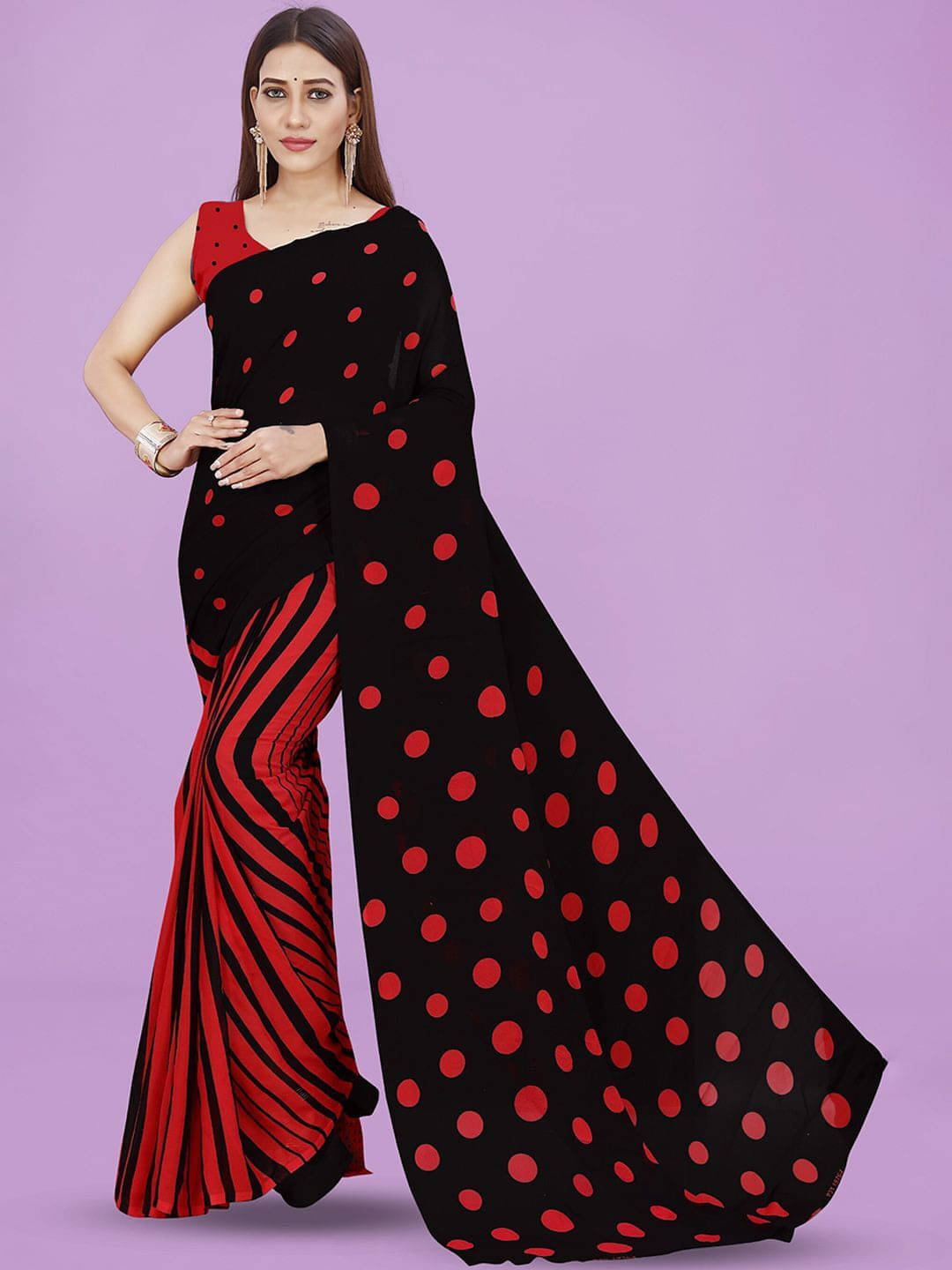 ANAND SAREES Georgette Printed Saree With Unstitched Blouse Piece ( Black ) ANAND SAREES Georgette Printed Saree With Unstitched Blouse Piece ( Black )