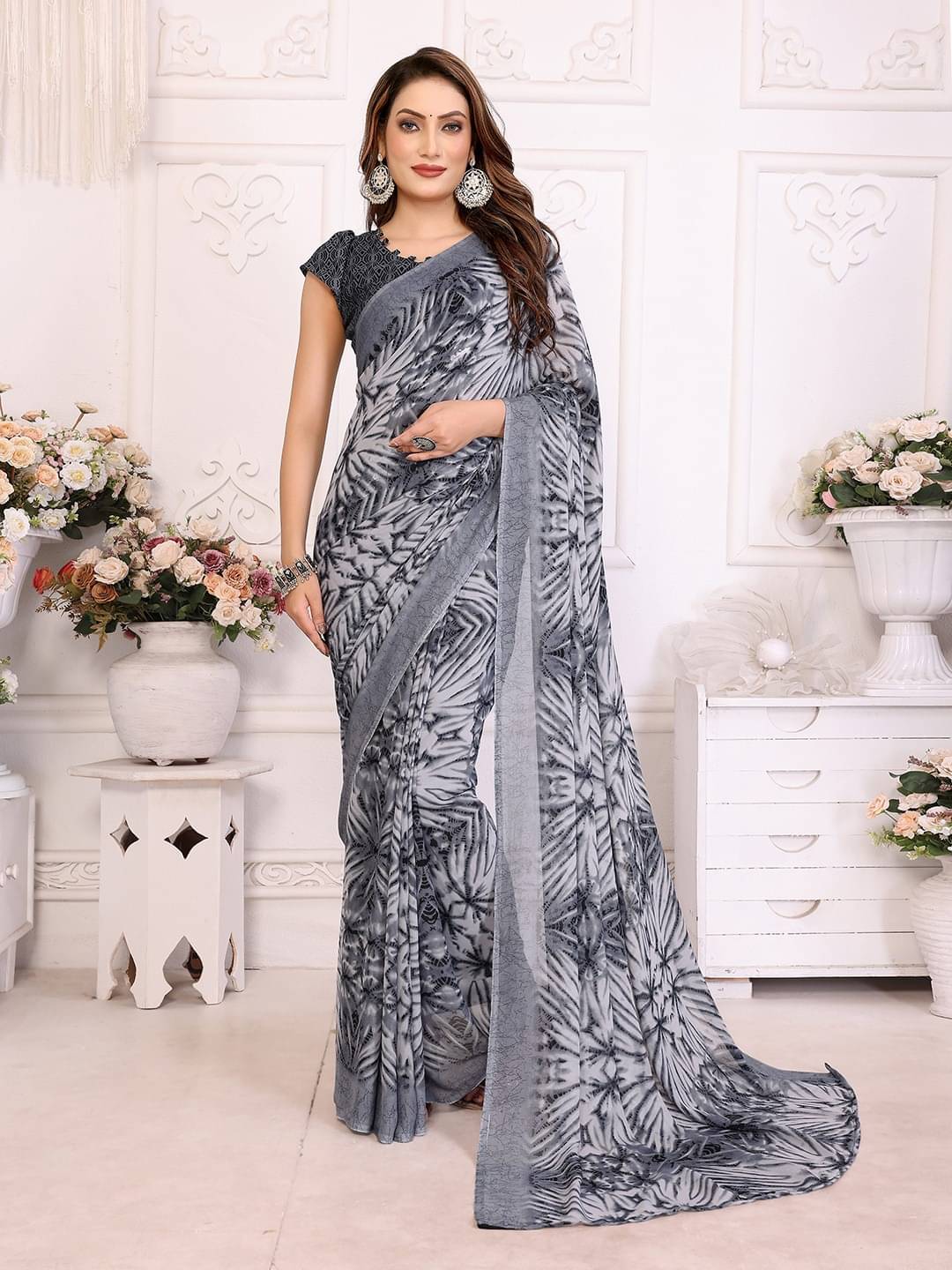     			ANAND SAREES Georgette Printed Saree With Unstitched Blouse Piece ( Grey )