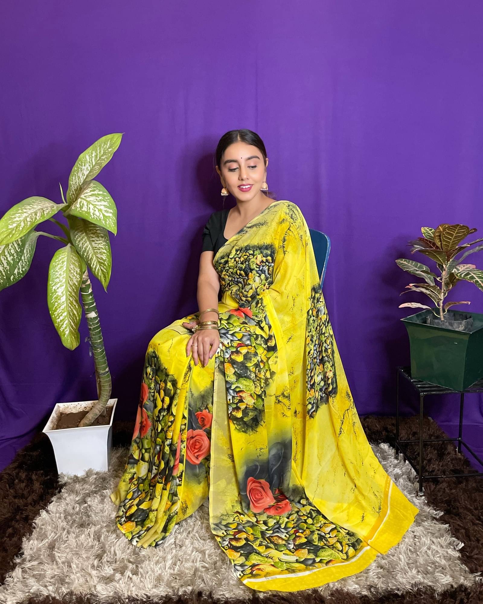 ANAND SAREES Georgette Printed Saree With Unstitched Blouse Piece ( Yellow ) ANAND SAREES Georgette Printed Saree With Unstitched Blouse Piece ( Yellow )