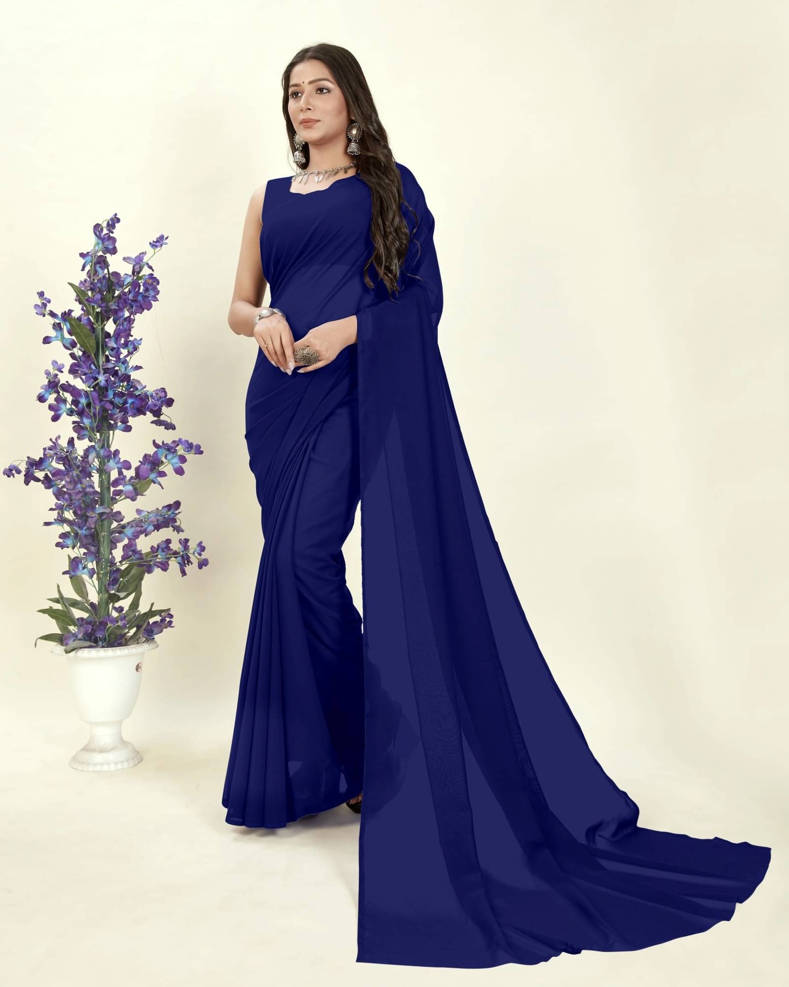     			ANAND SAREES Georgette Solid Saree With Unstitched Blouse Piece ( Navy Blue )